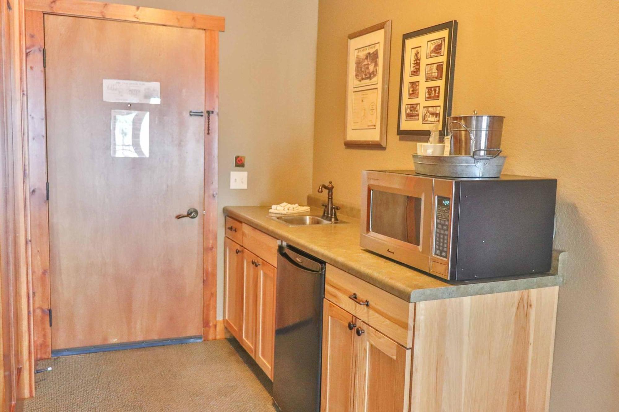 Double Room Lake View