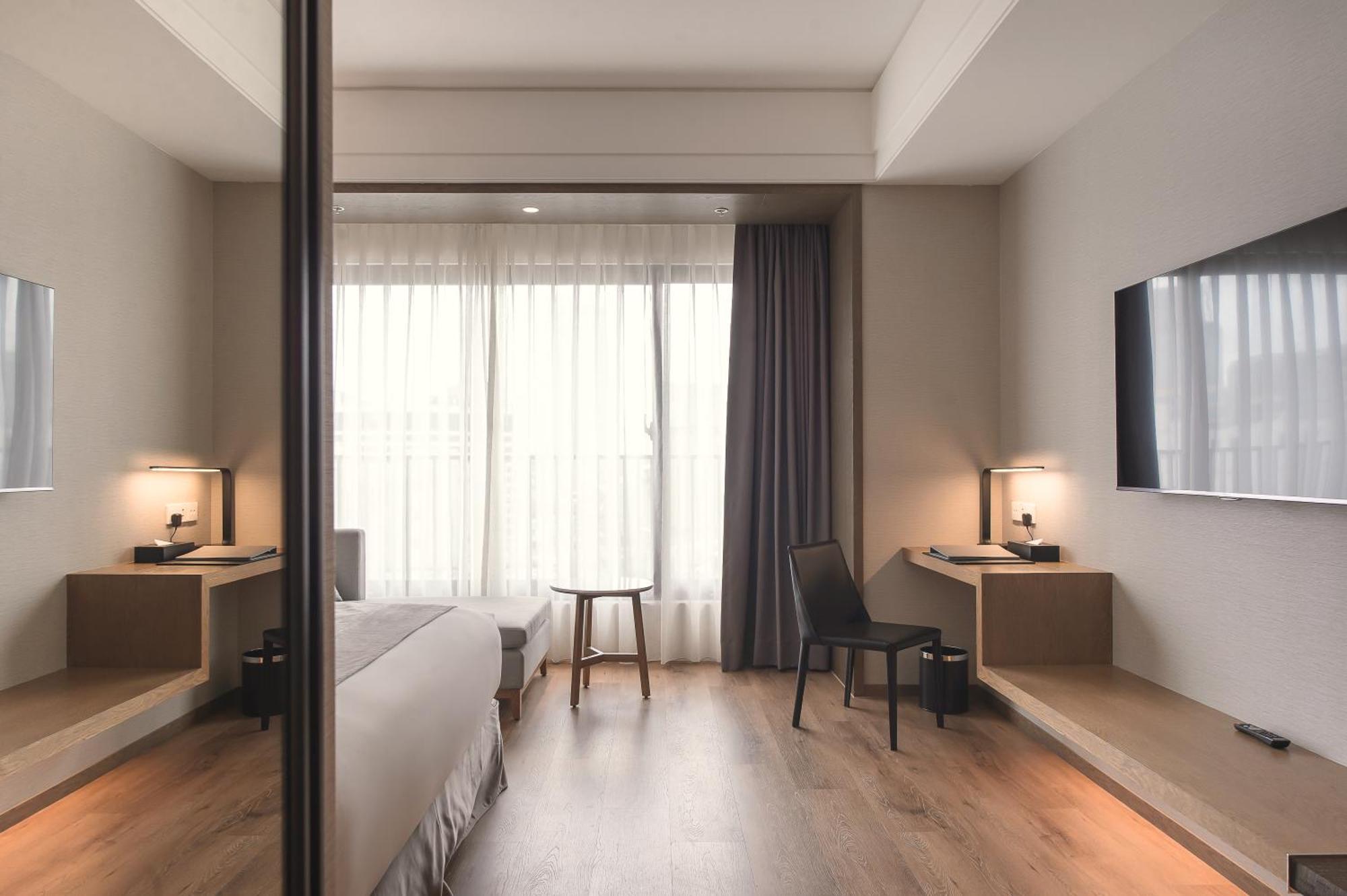 Double Room,1546529470:JPEG