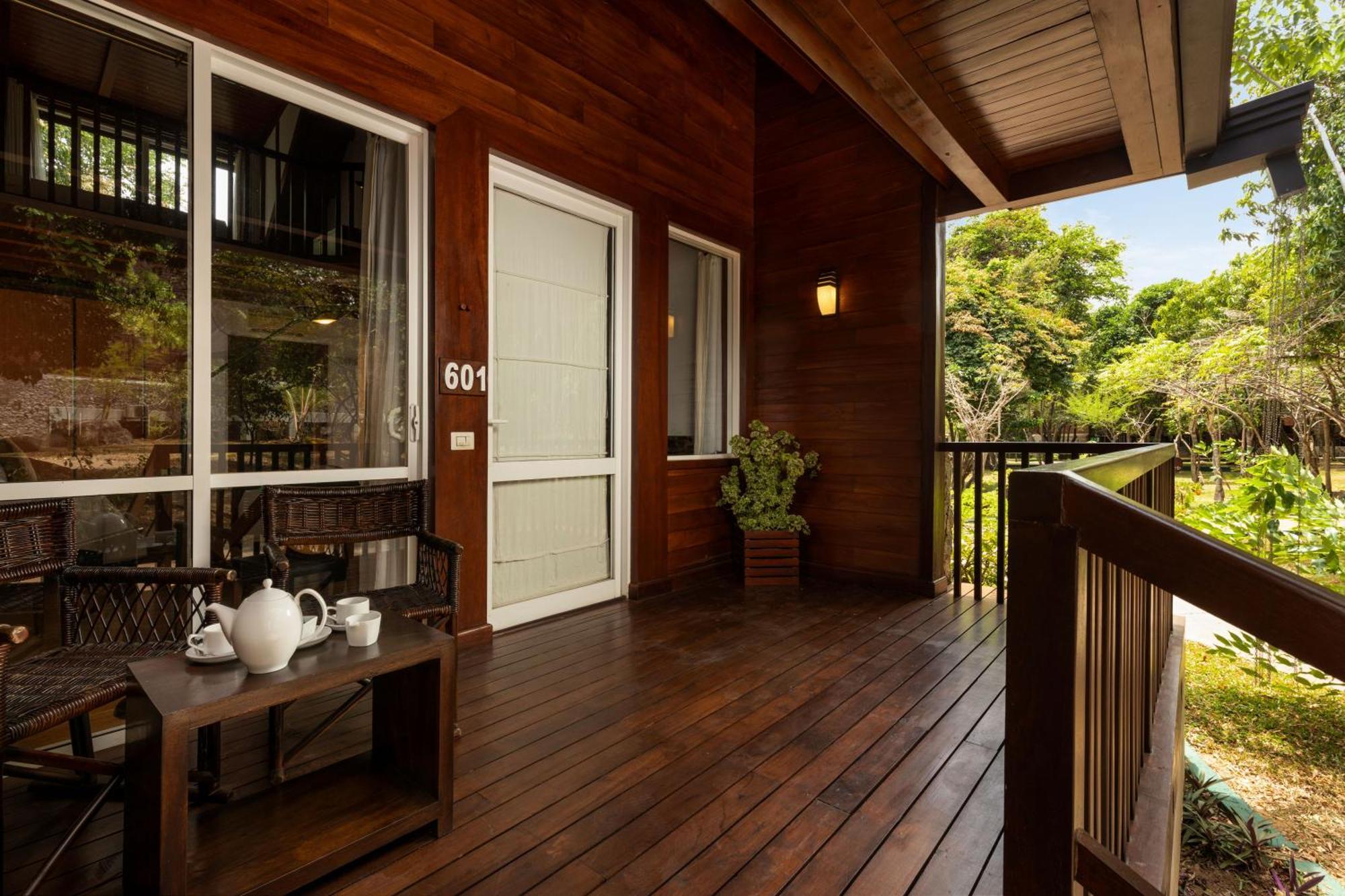 Superior Duplex Room a Complimentary 15-minute Ayurveda Spa treatment per reservation