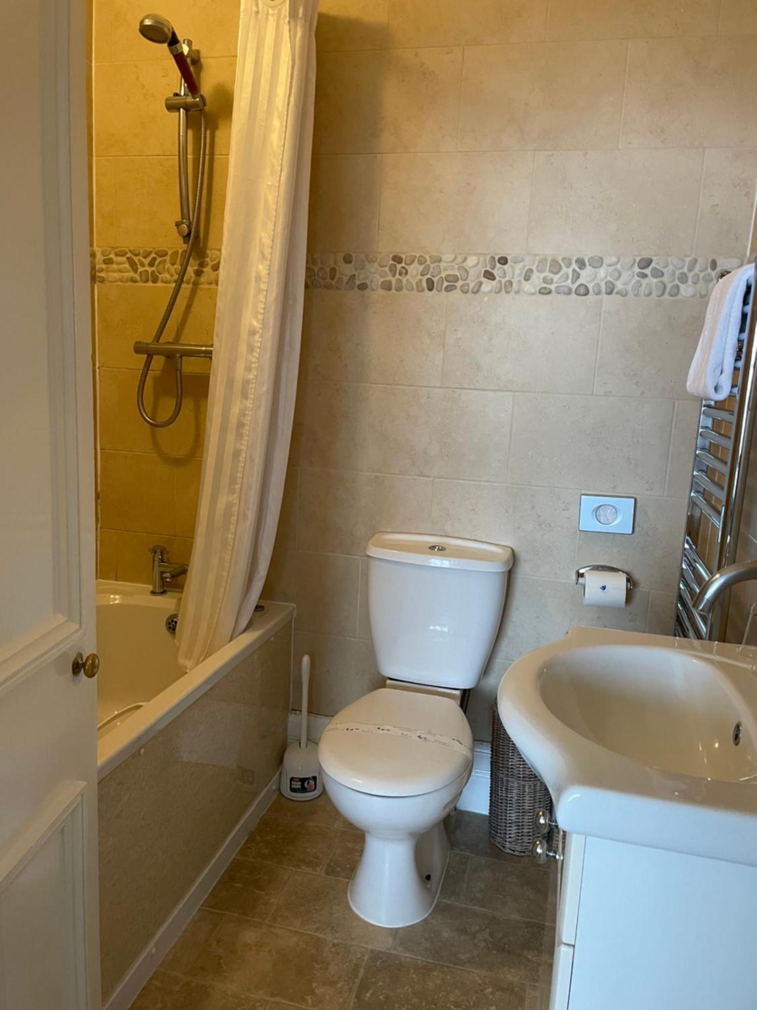 Twin Room with Sea View,1547124466:JPEG