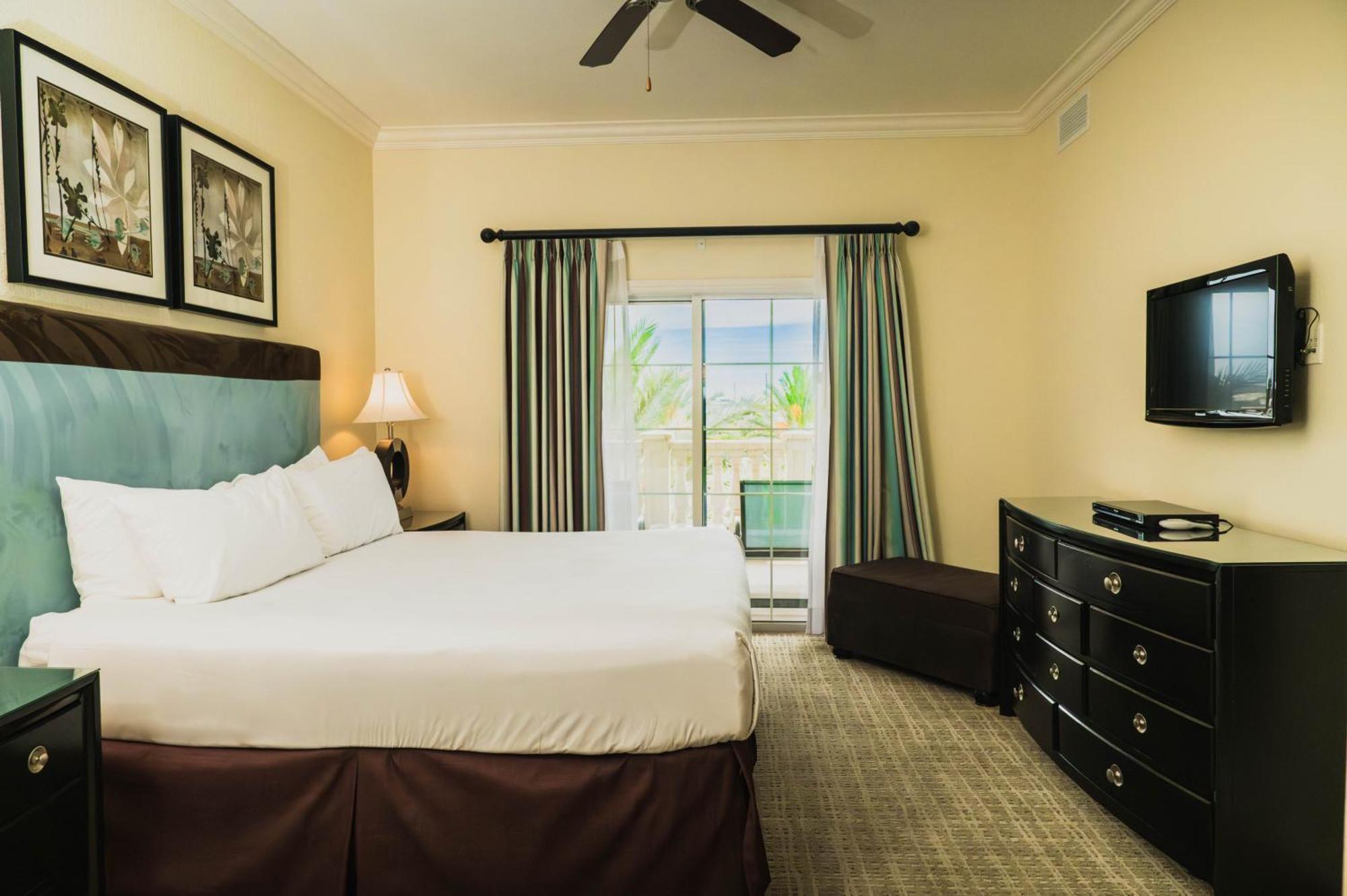 Superior Three-Bedroom Villa - Waterpark Access,1547248534:JPEG