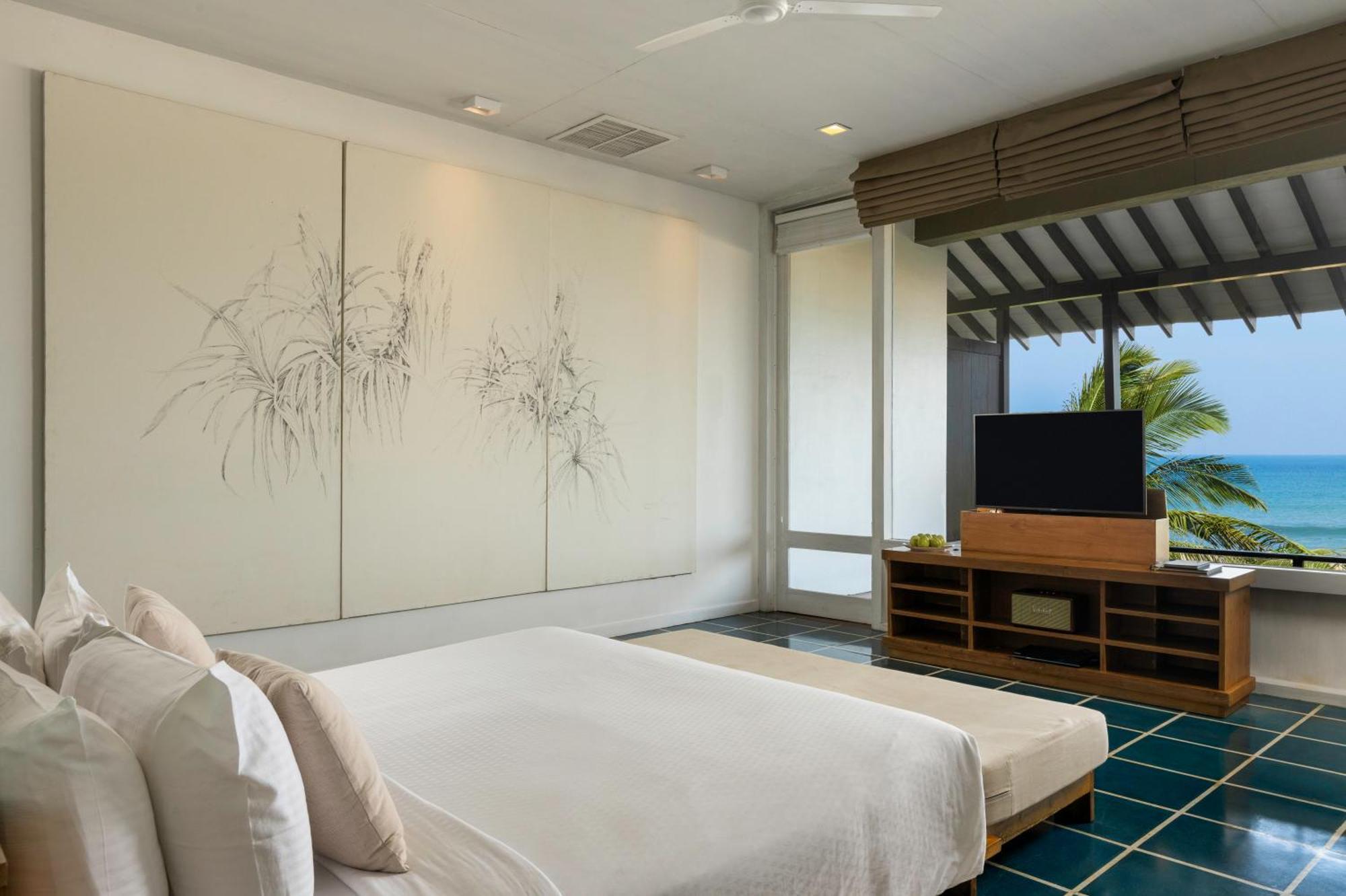 Suite Sea View at Center Point Black Coral & at Seaside Social restaurants