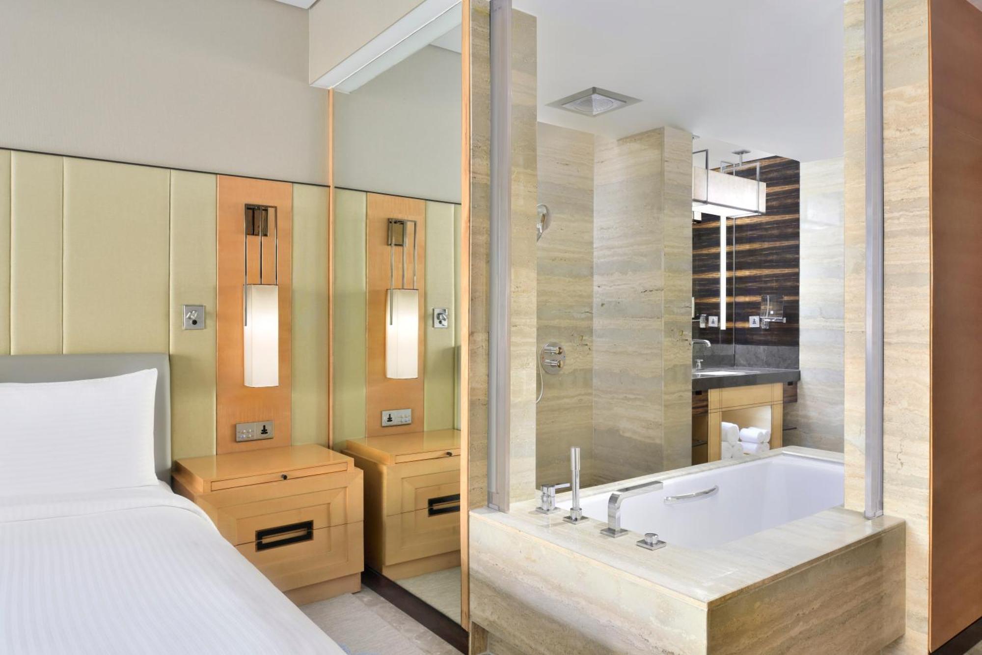 Twin Guest Room High Floor