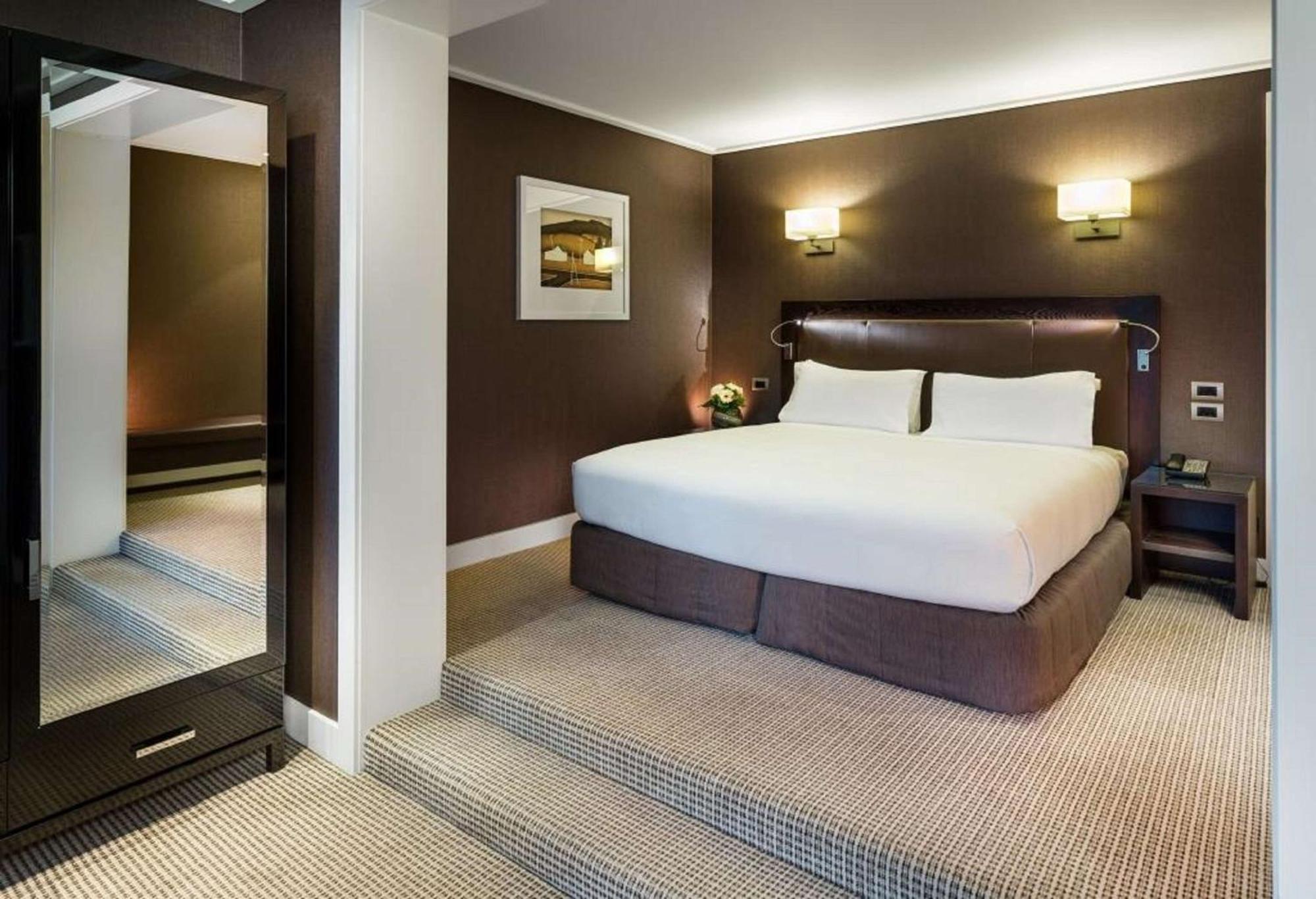 King Room,1547985739:JPEG