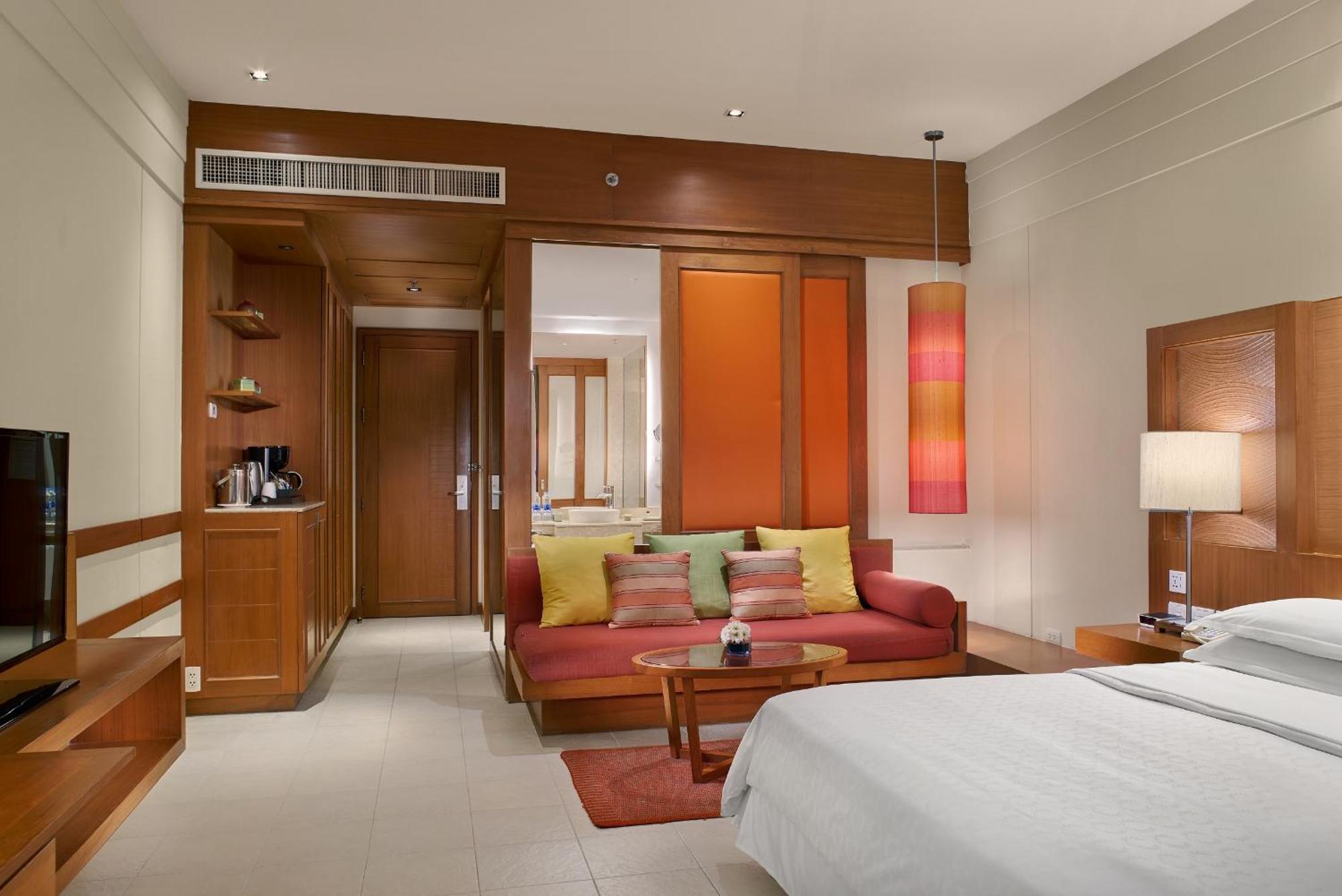 Garden View, Guest room, 1 King, Garden view, Balcony,1587510878:JPEG