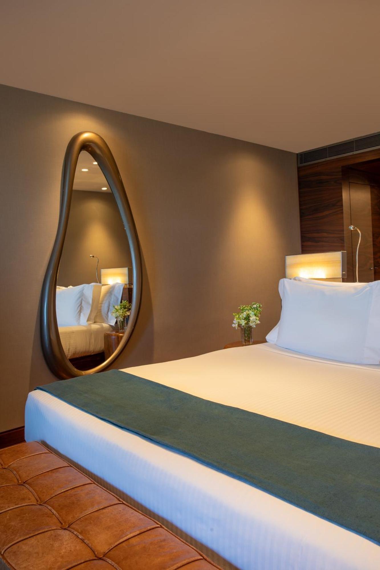 Deluxe Double Room with Sea View,1549621480:JPEG