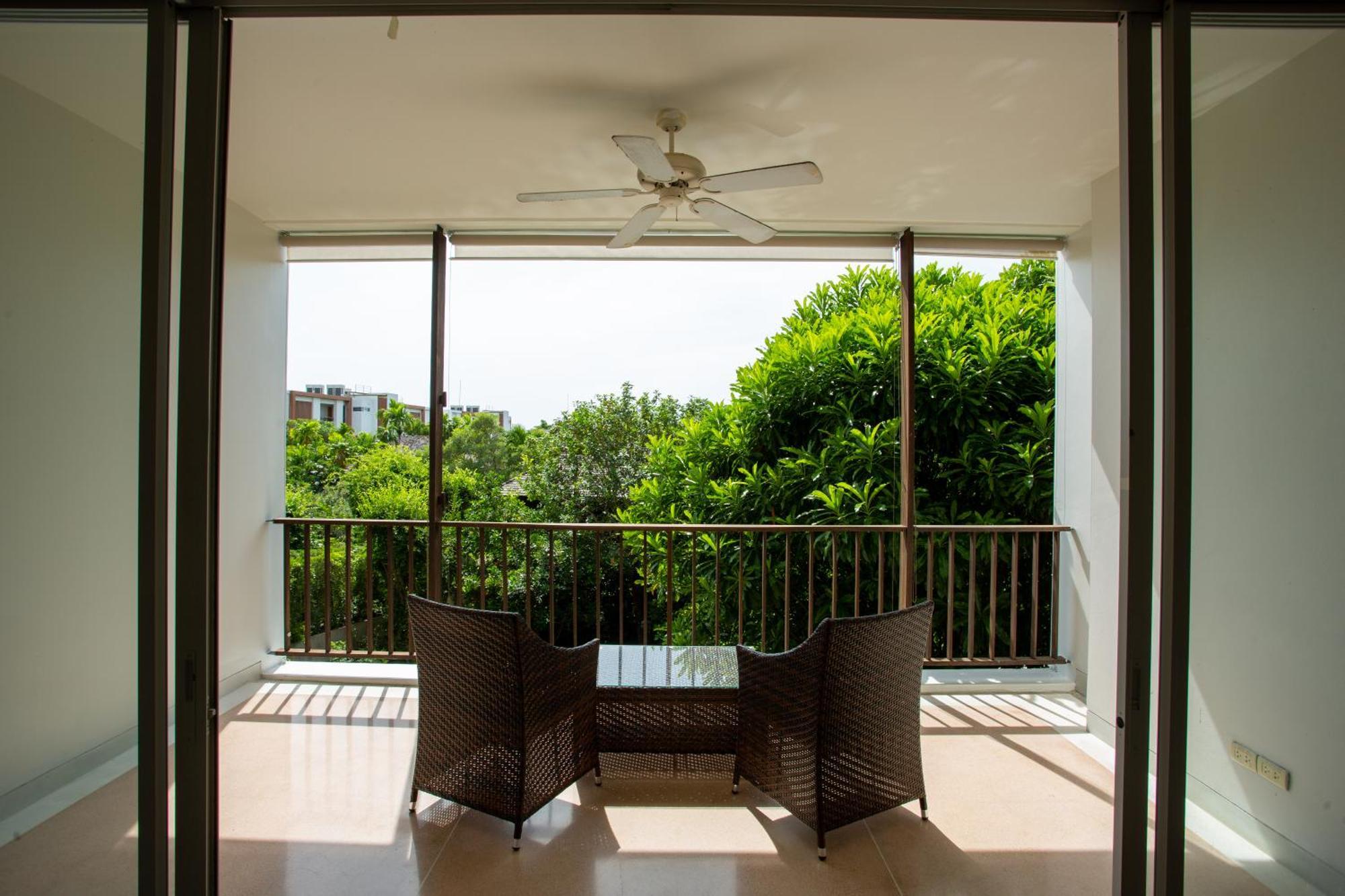 Deluxe Double or Twin Room with Garden View