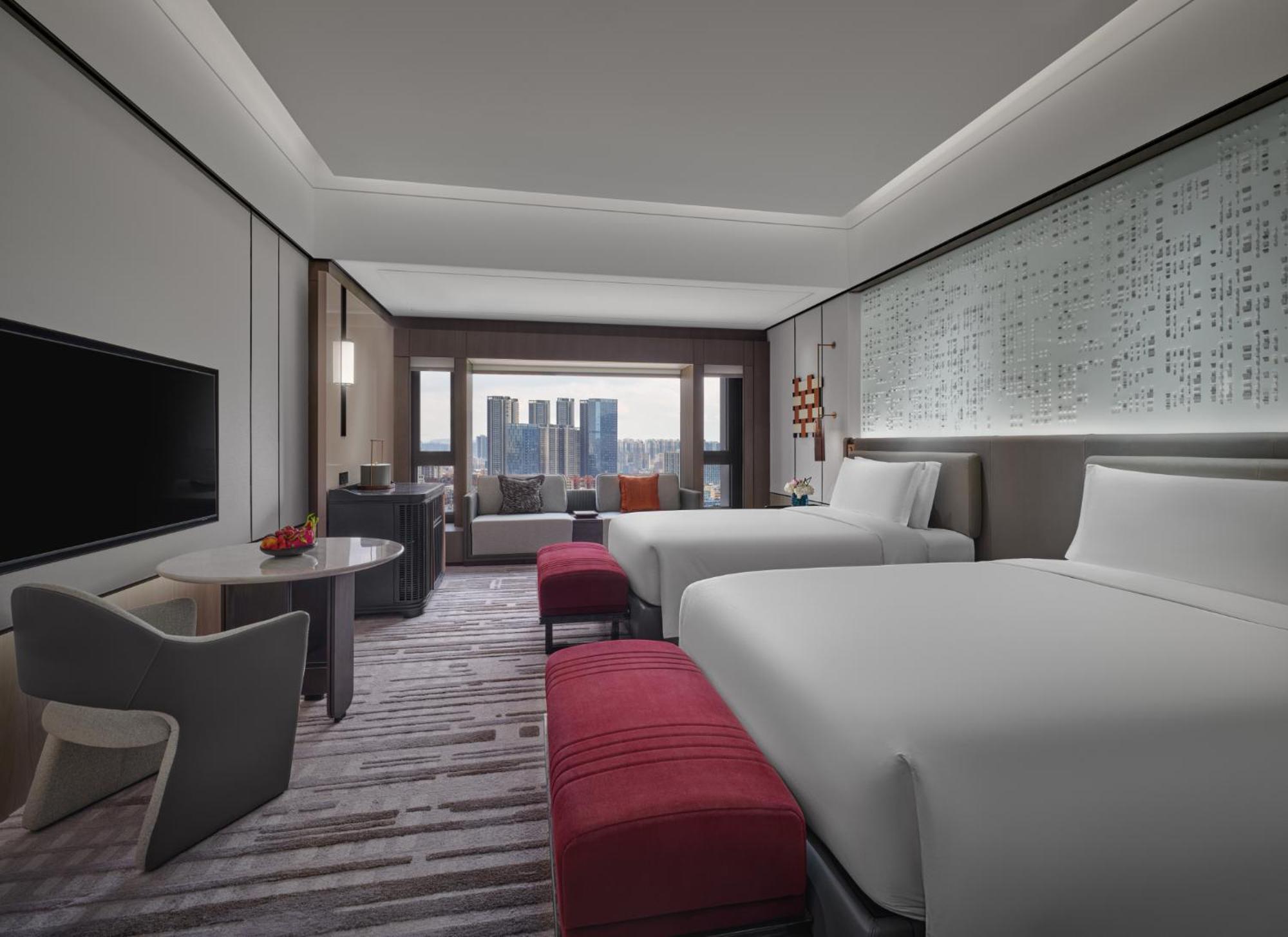 Classic Twin Room City View