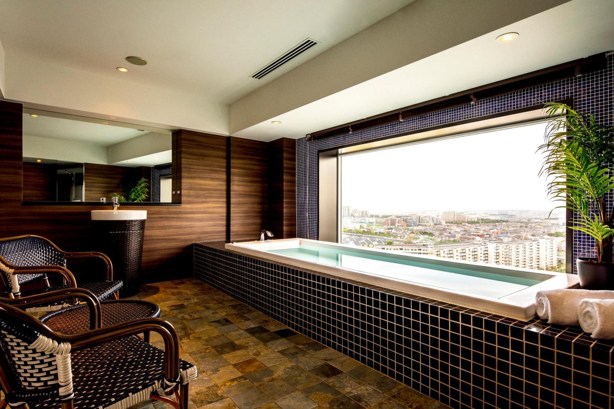 The Pool Bath