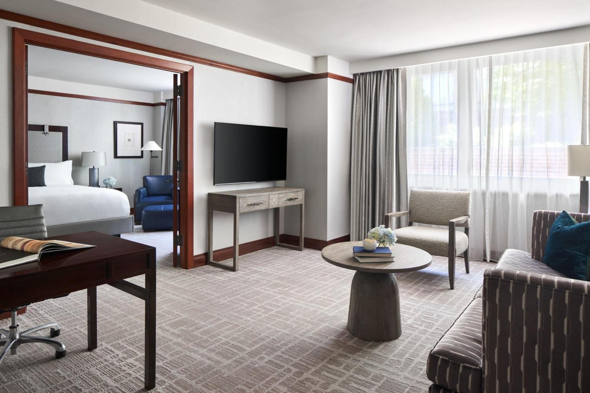One Bedroom Suite,1551826033:JPEG