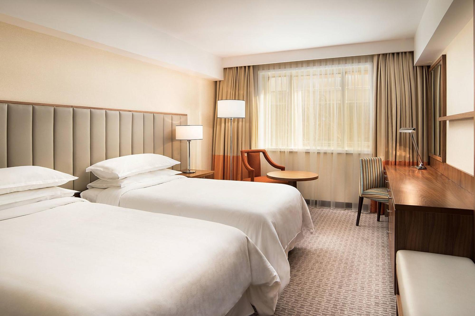 Deluxe Twin Non Smoking Guest room 2 Twin or Single Beds,1552048609:JPEG