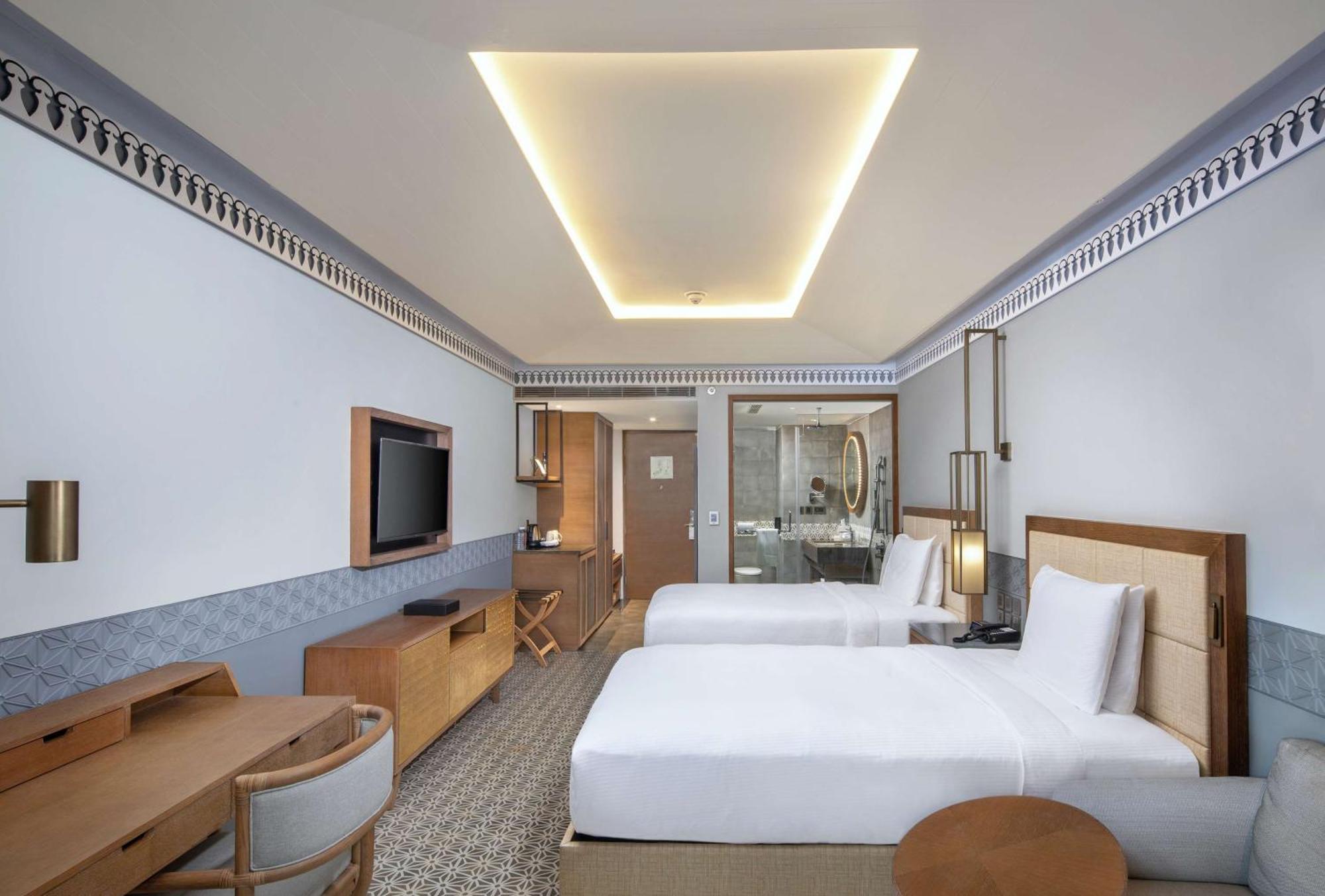 Twin Deluxe Room Forest View Balcony