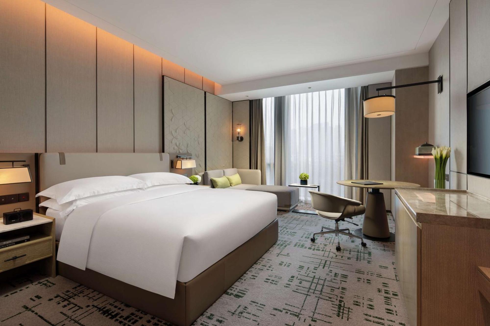 King Room - Mobility Accessible,1552657546:JPEG
