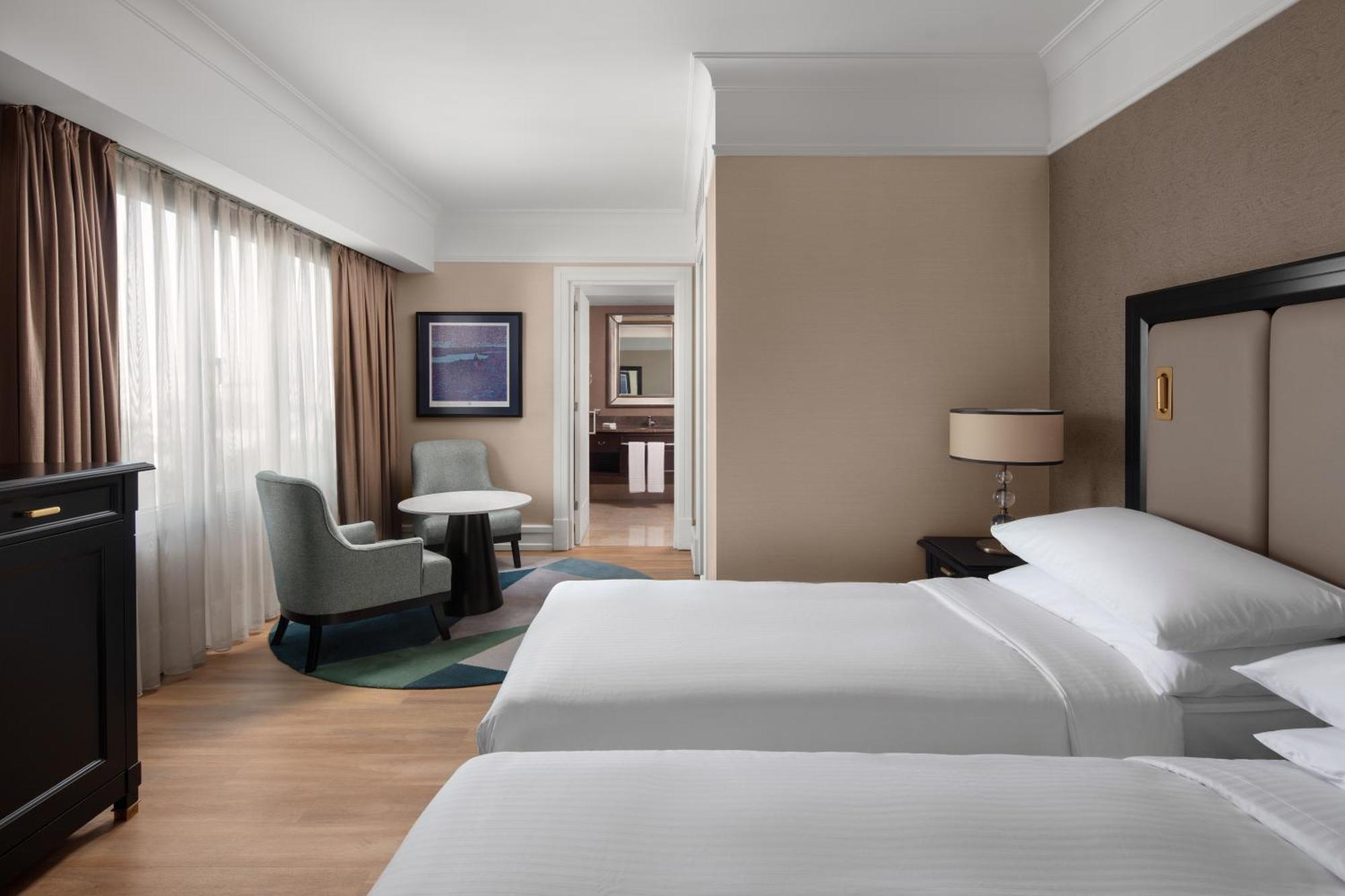 Deluxe Twin Room City View