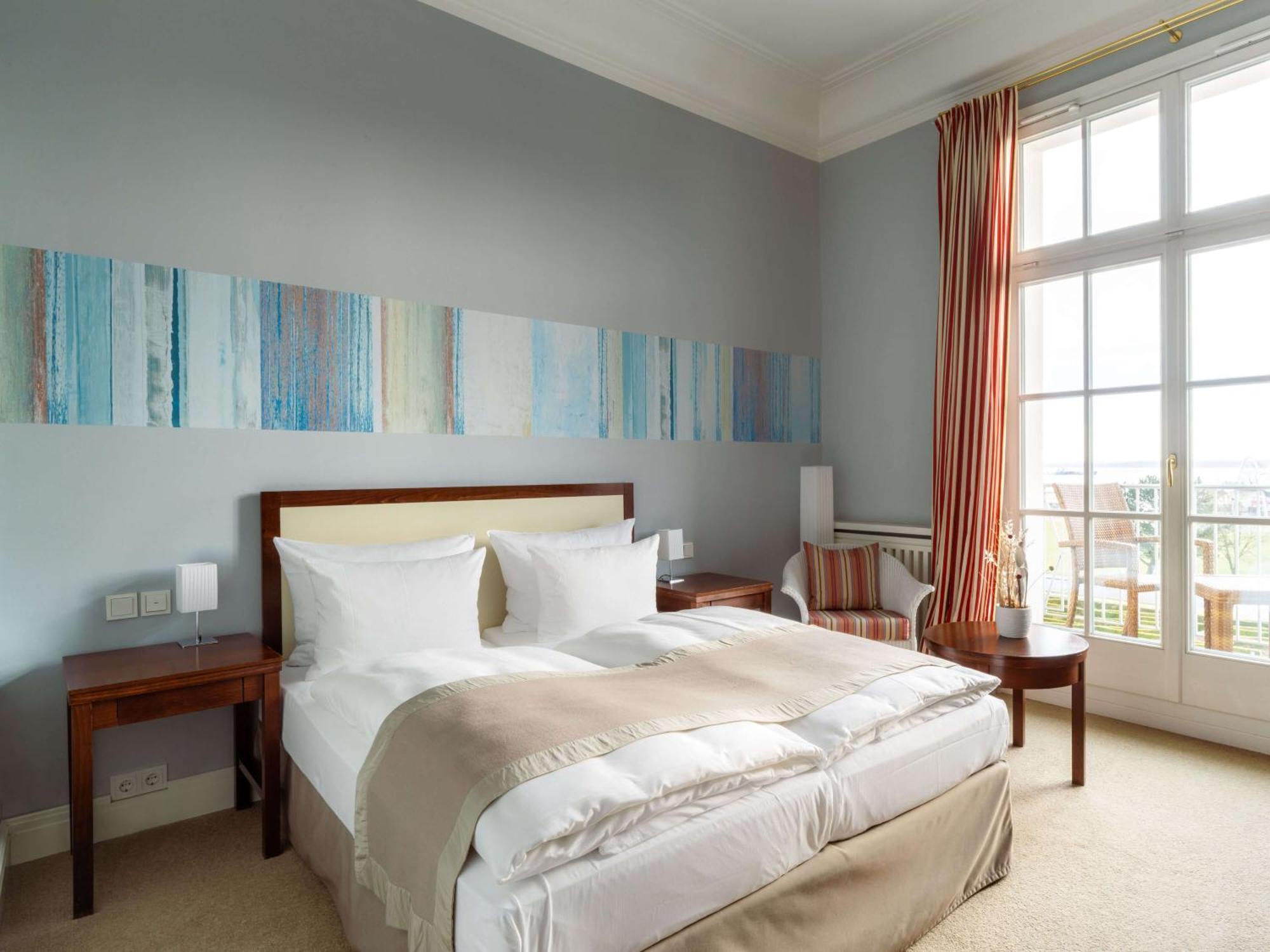 Double Room,1553019367:JPEG
