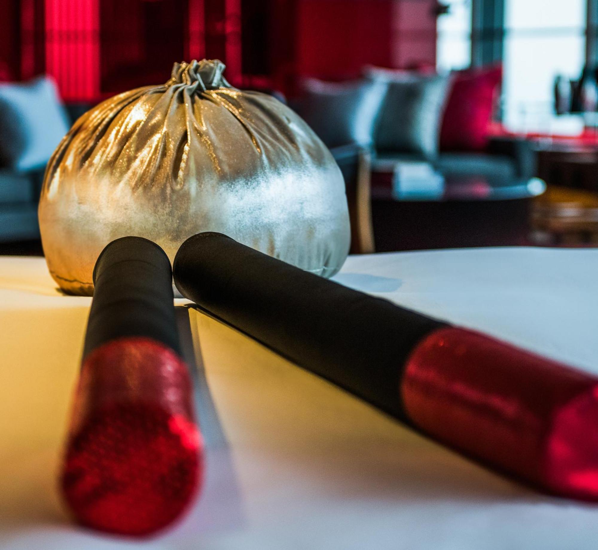 Spectacular Skyline Pearl Tower View King Room