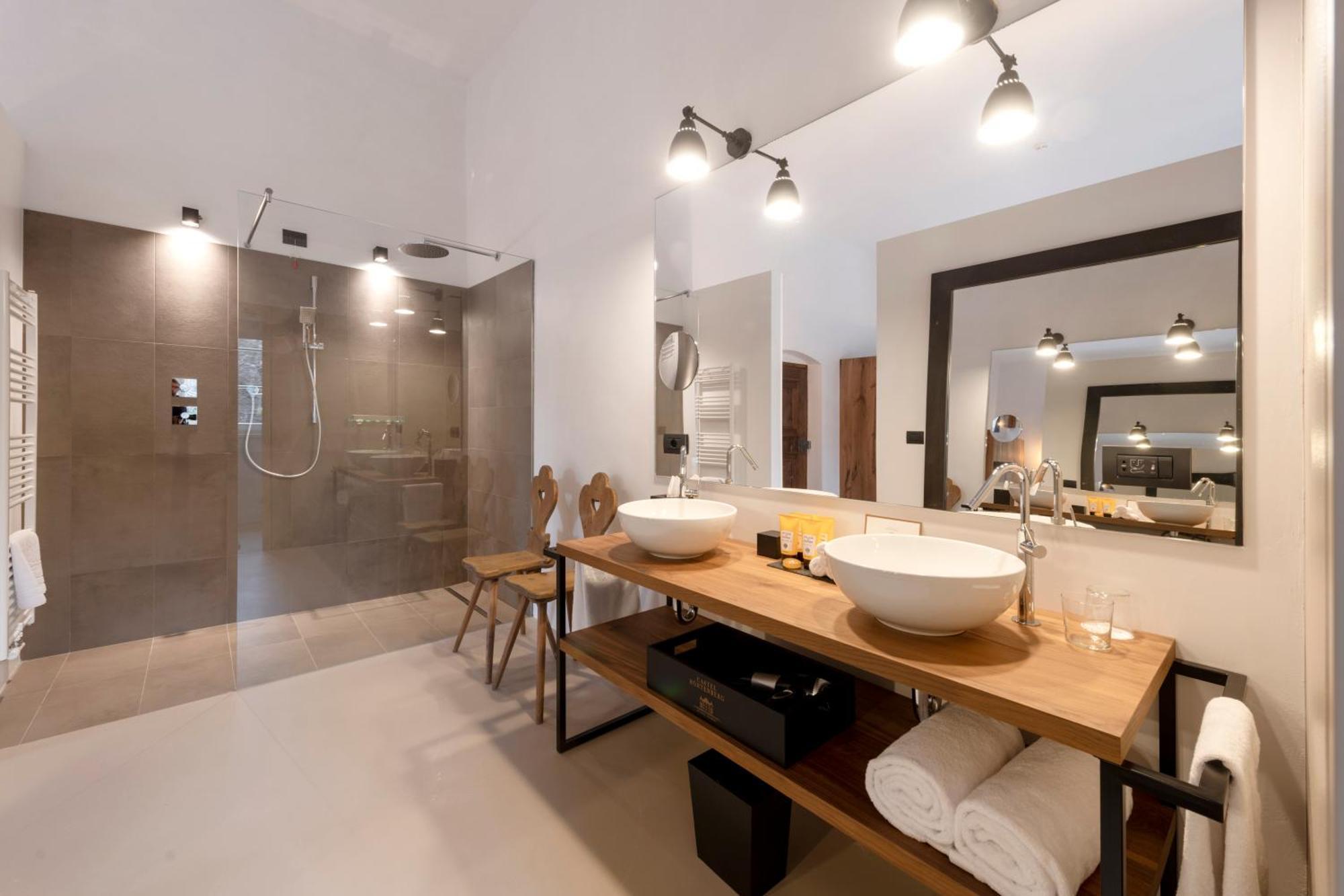 Luxury Triple Room