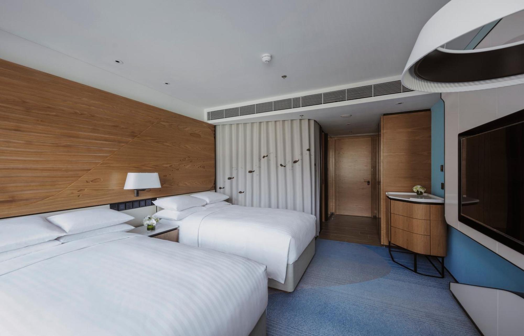 Premier Room 2 Double Beds Pool View