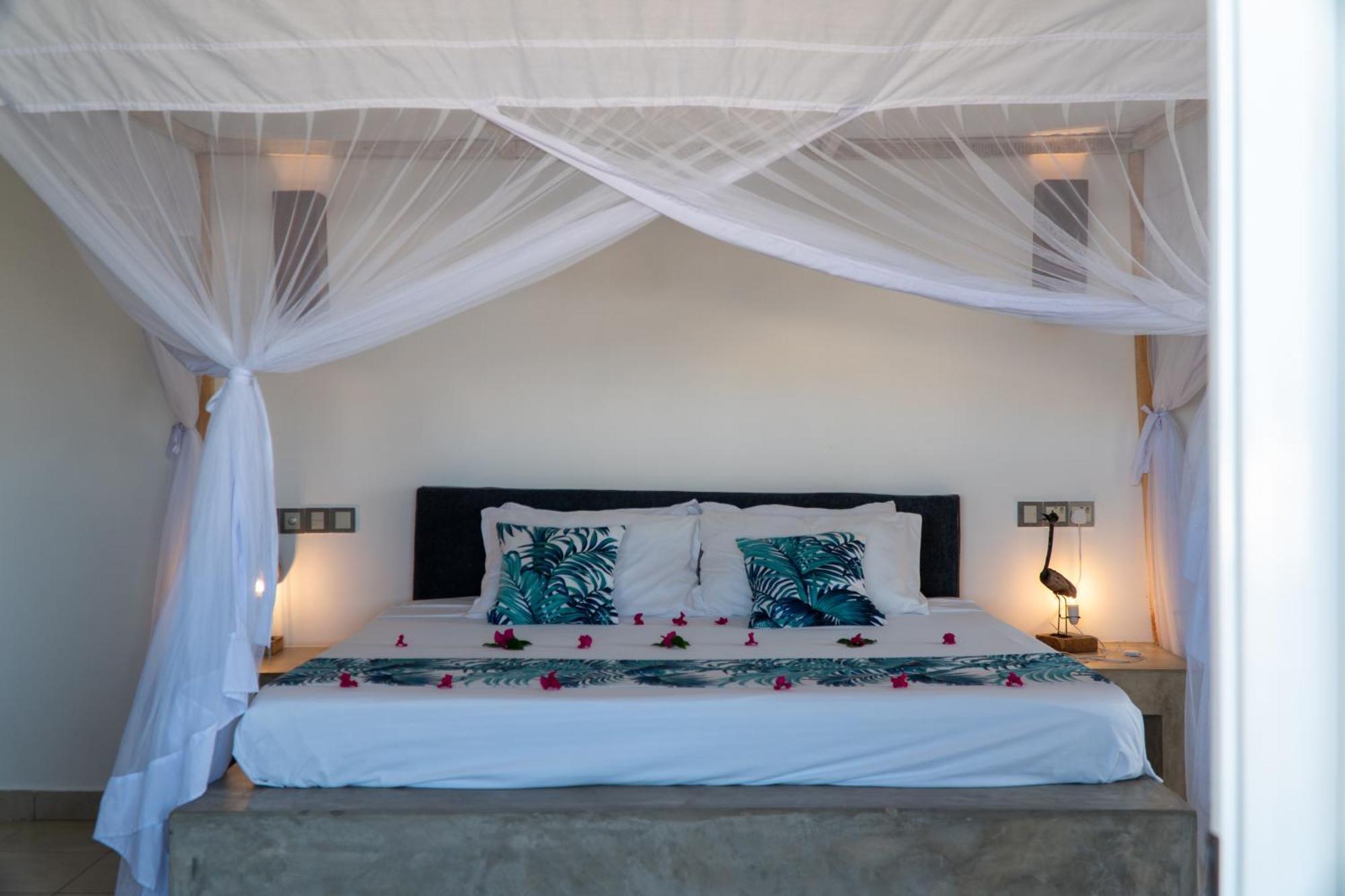 Family Room Side Sea View