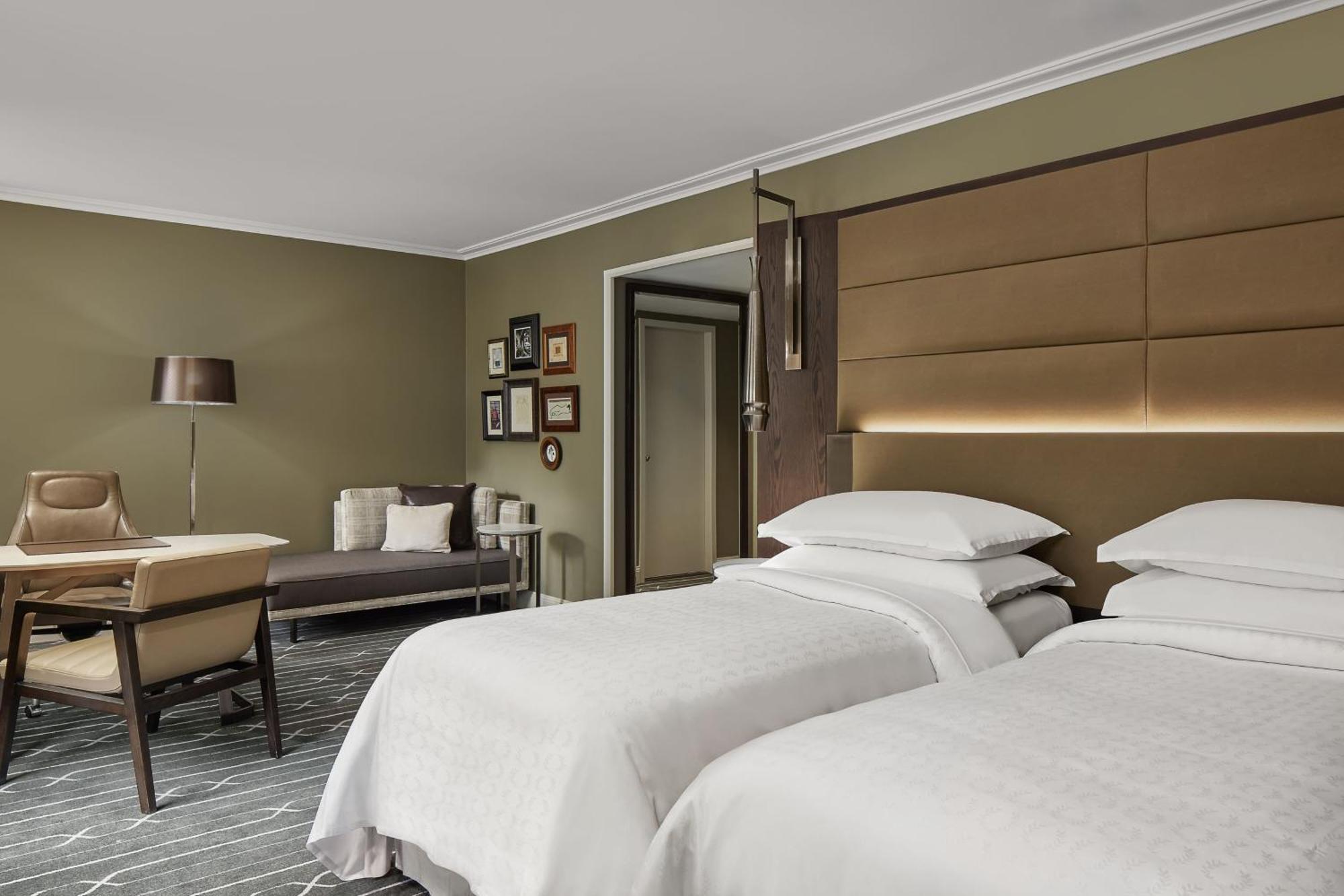 Twin Room City Side