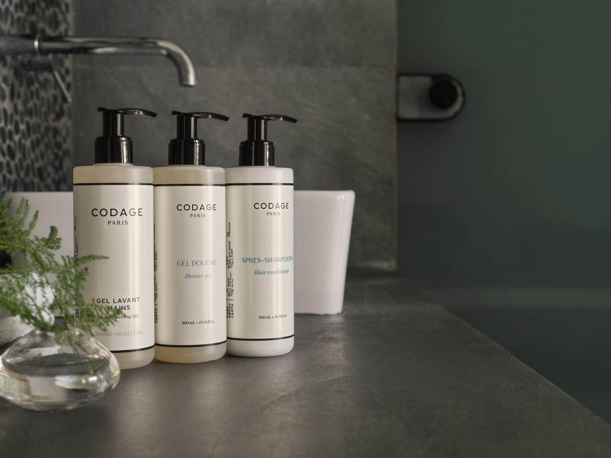 King Tropical Zen Bungalow Suite with Private Pool,1554679102:JPEG