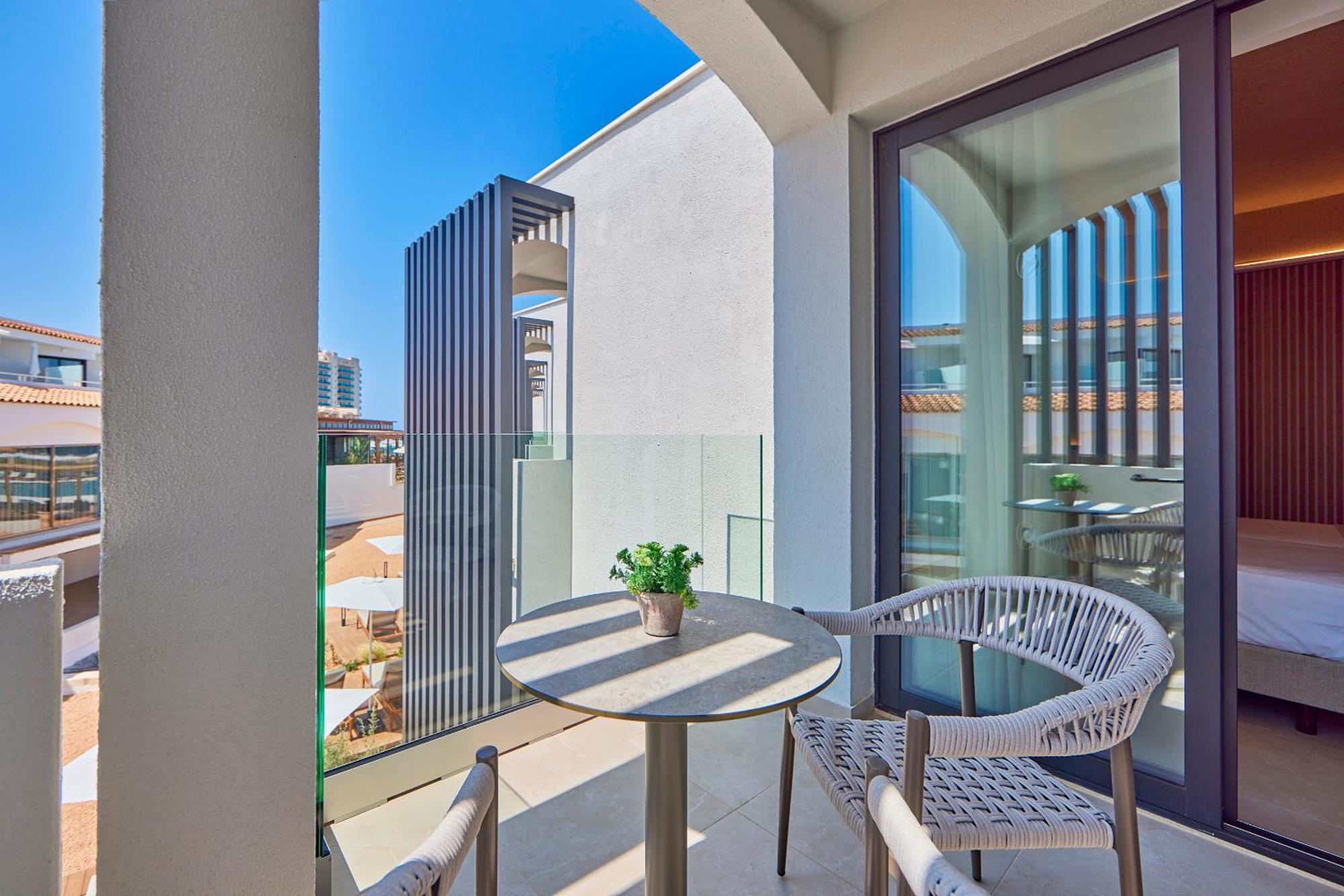 Double Room with Garden View,1554815065:JPEG