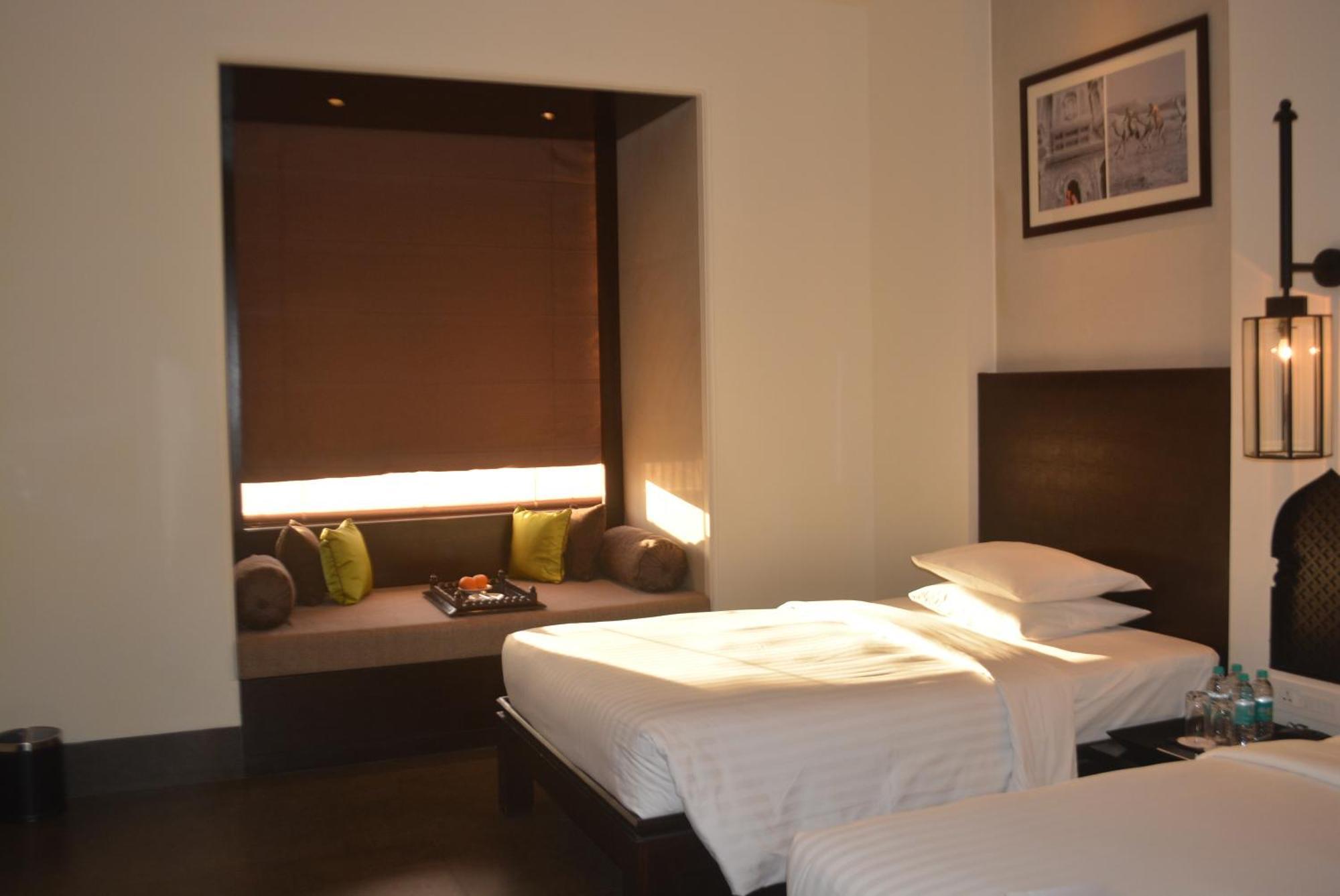 Deluxe Room Twin with 10% off on Spa services & Complimentary Hi-Tea,1554831505:JPEG