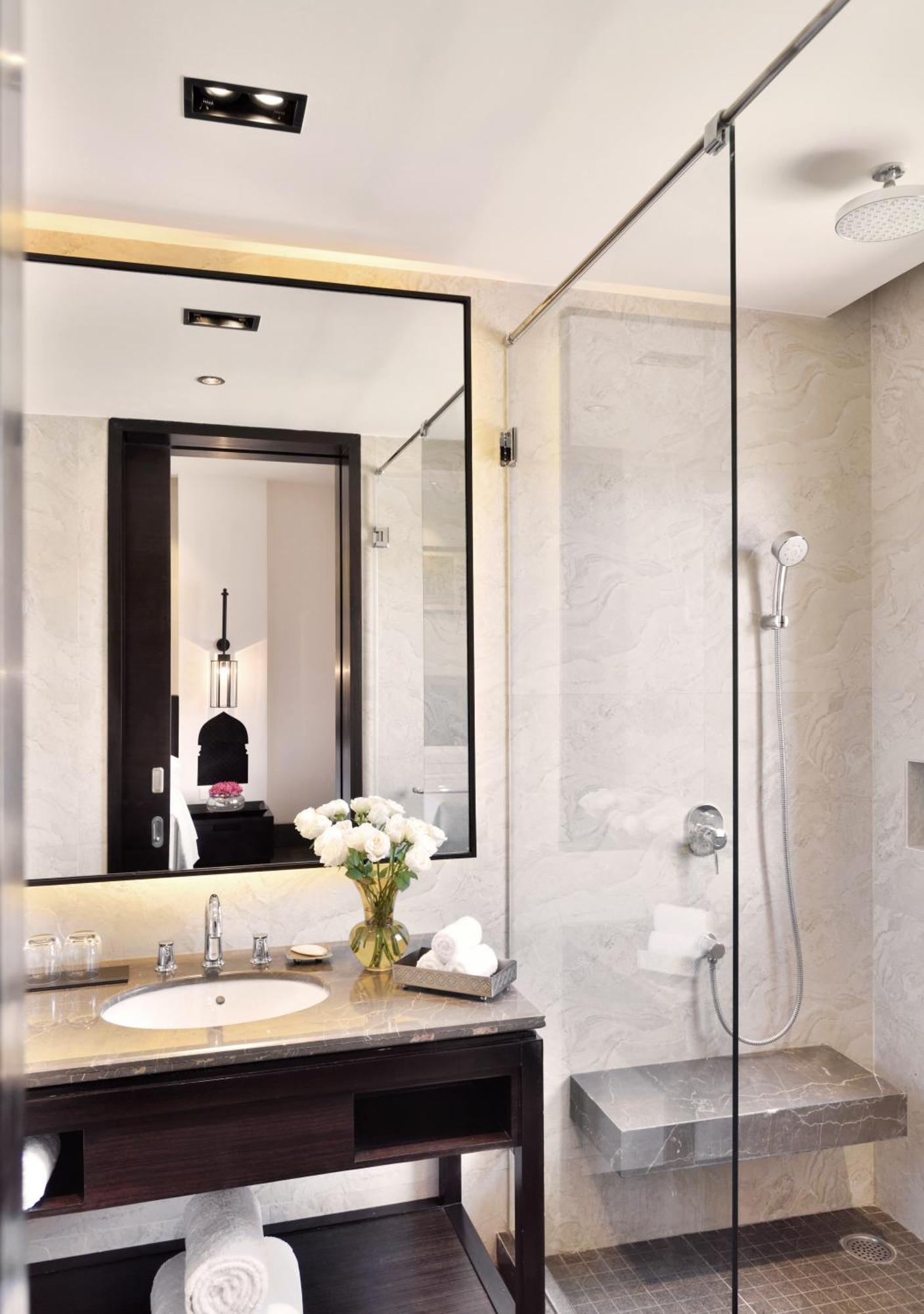 Fort View Room king Bed with 10% off on Spa services & Complimentary Hi-Tea,1554830446:JPEG