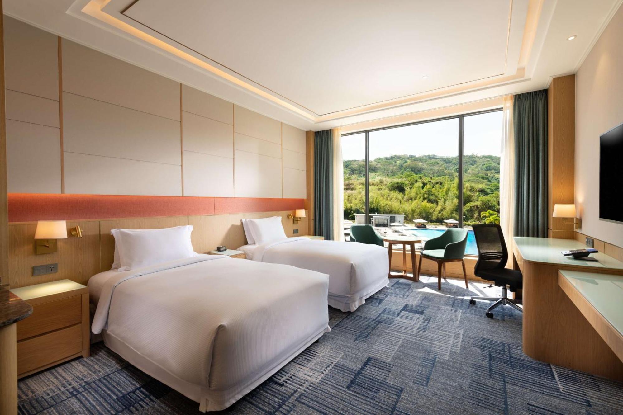 Twin Room Pool View