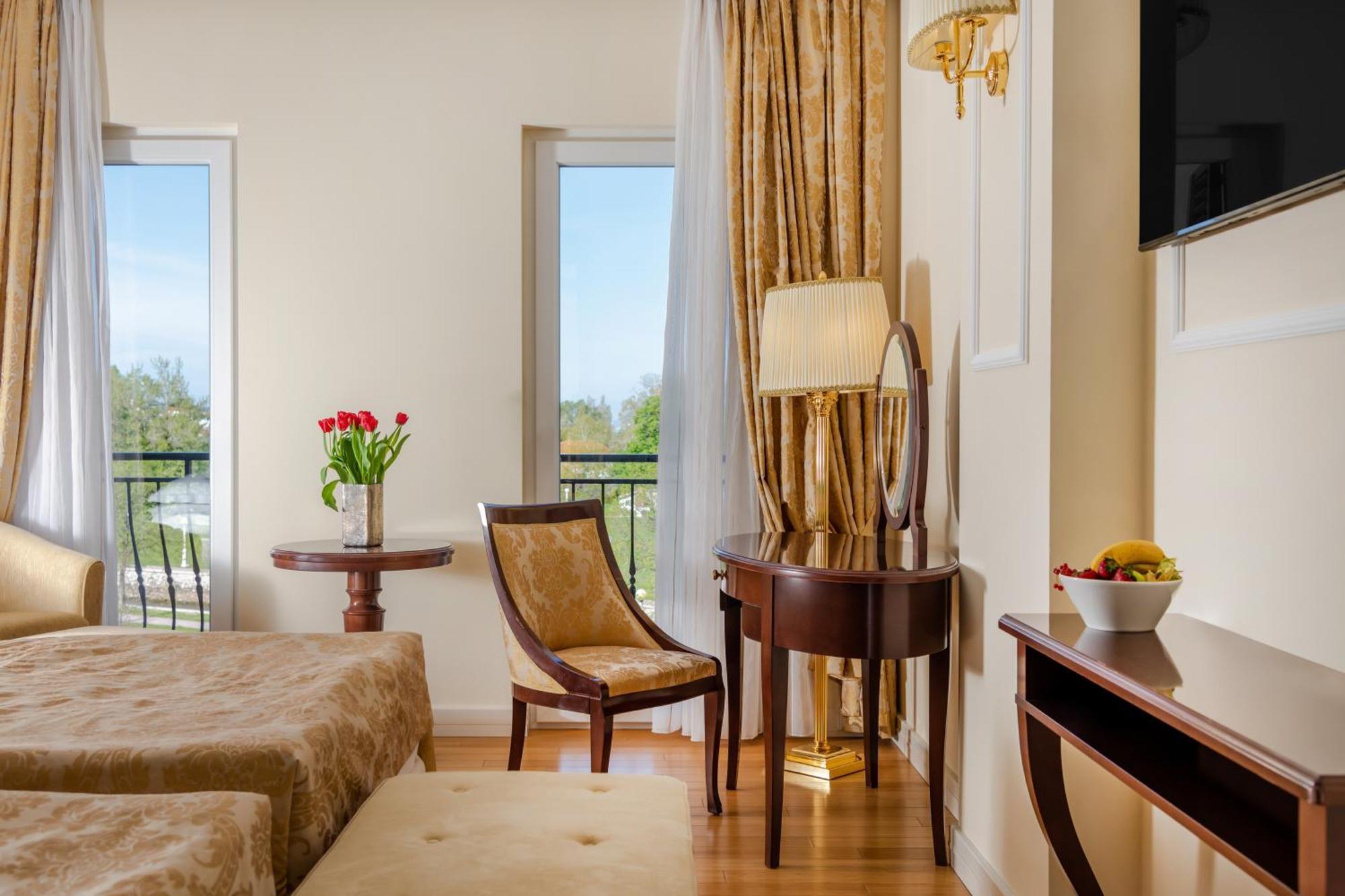 Deluxe Double or Twin Room Balcony