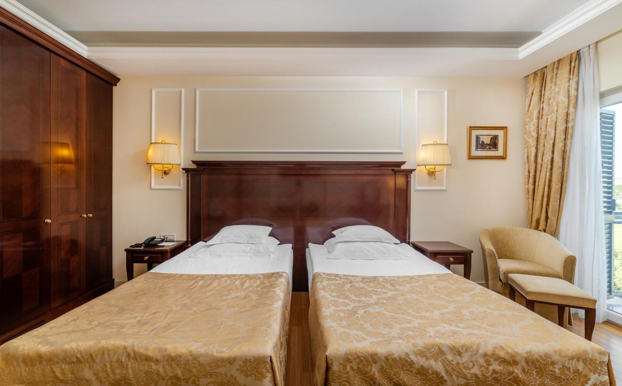 Deluxe Double or Twin Room Balcony