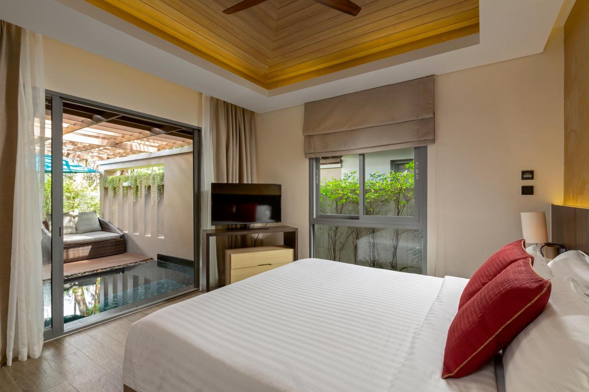 One-Bedroom Pool Villa