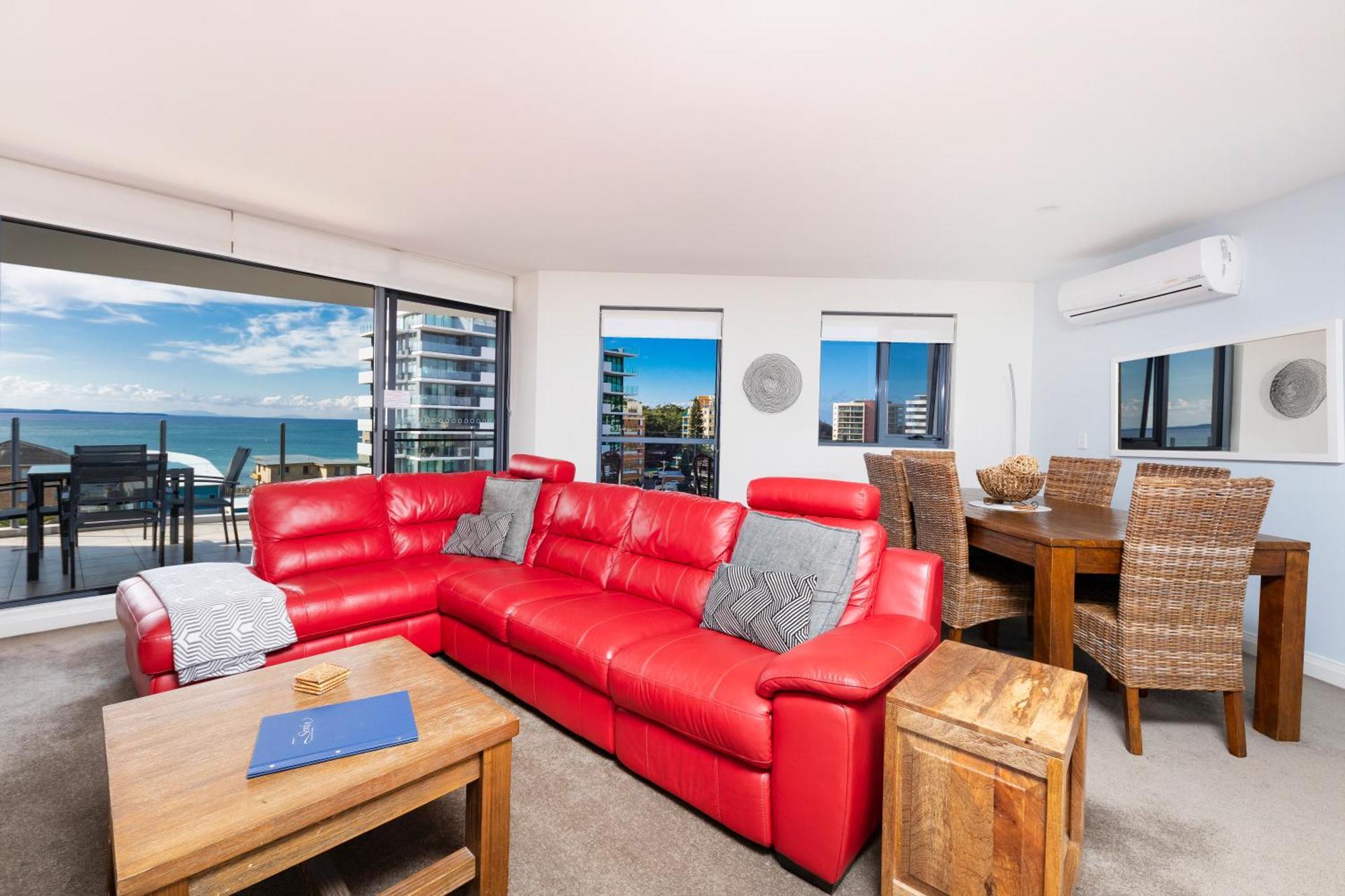 One-Bedroom Apartment Water View
