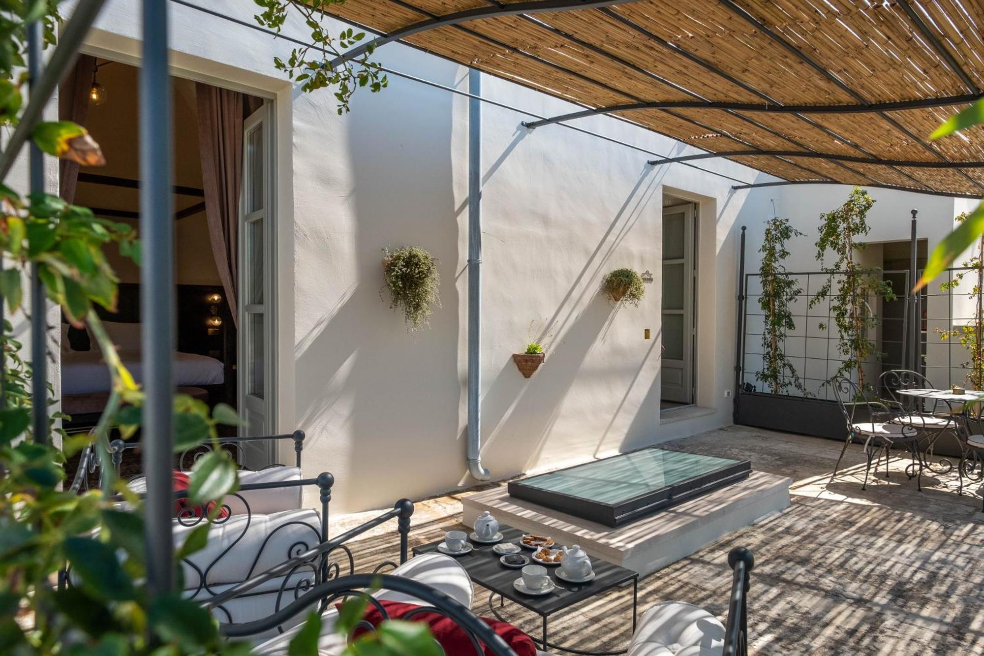 Triple Room Terrace
