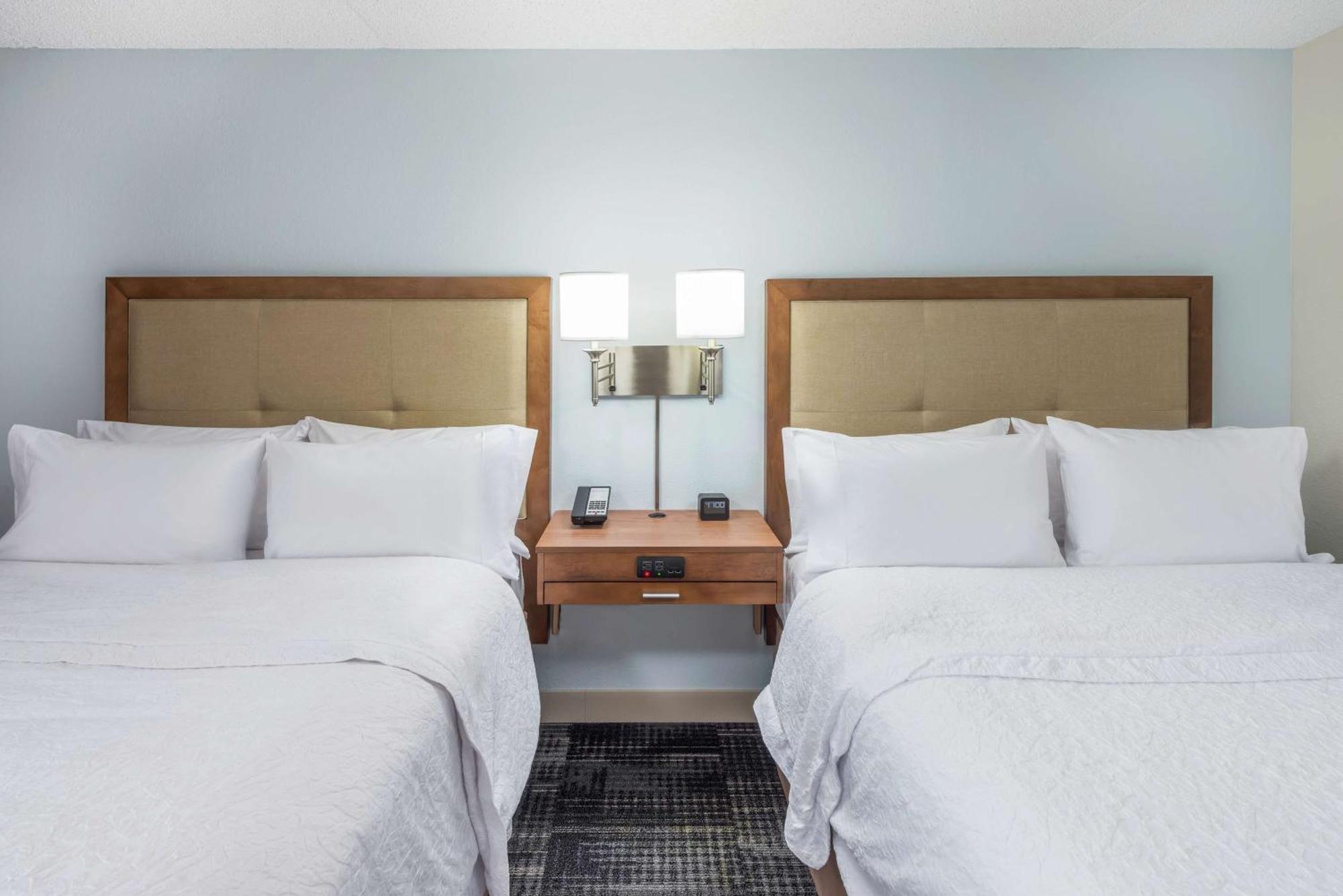 Room Two Queen Beds Non-Smoking