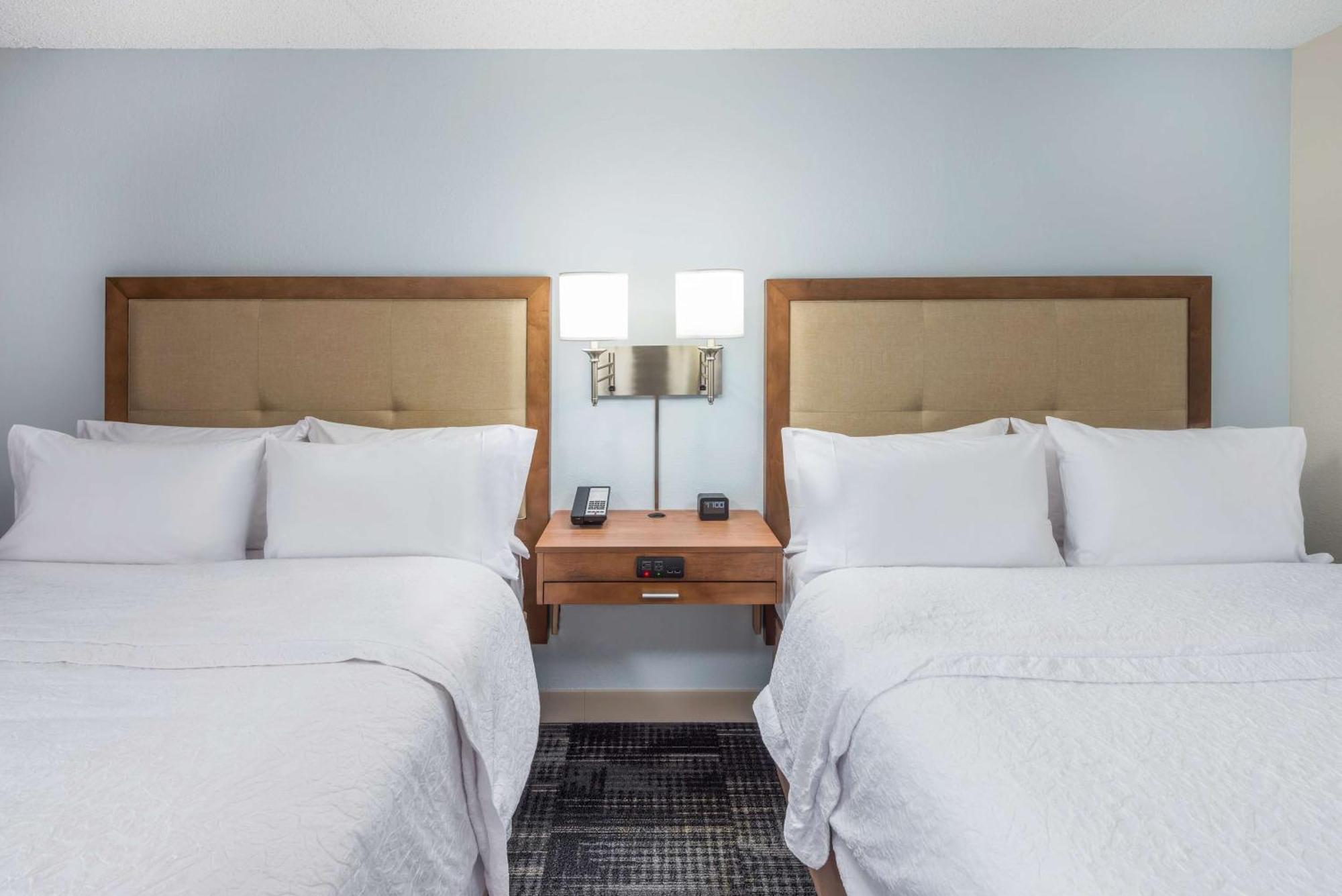 Room Two Queen Beds Non-Smoking