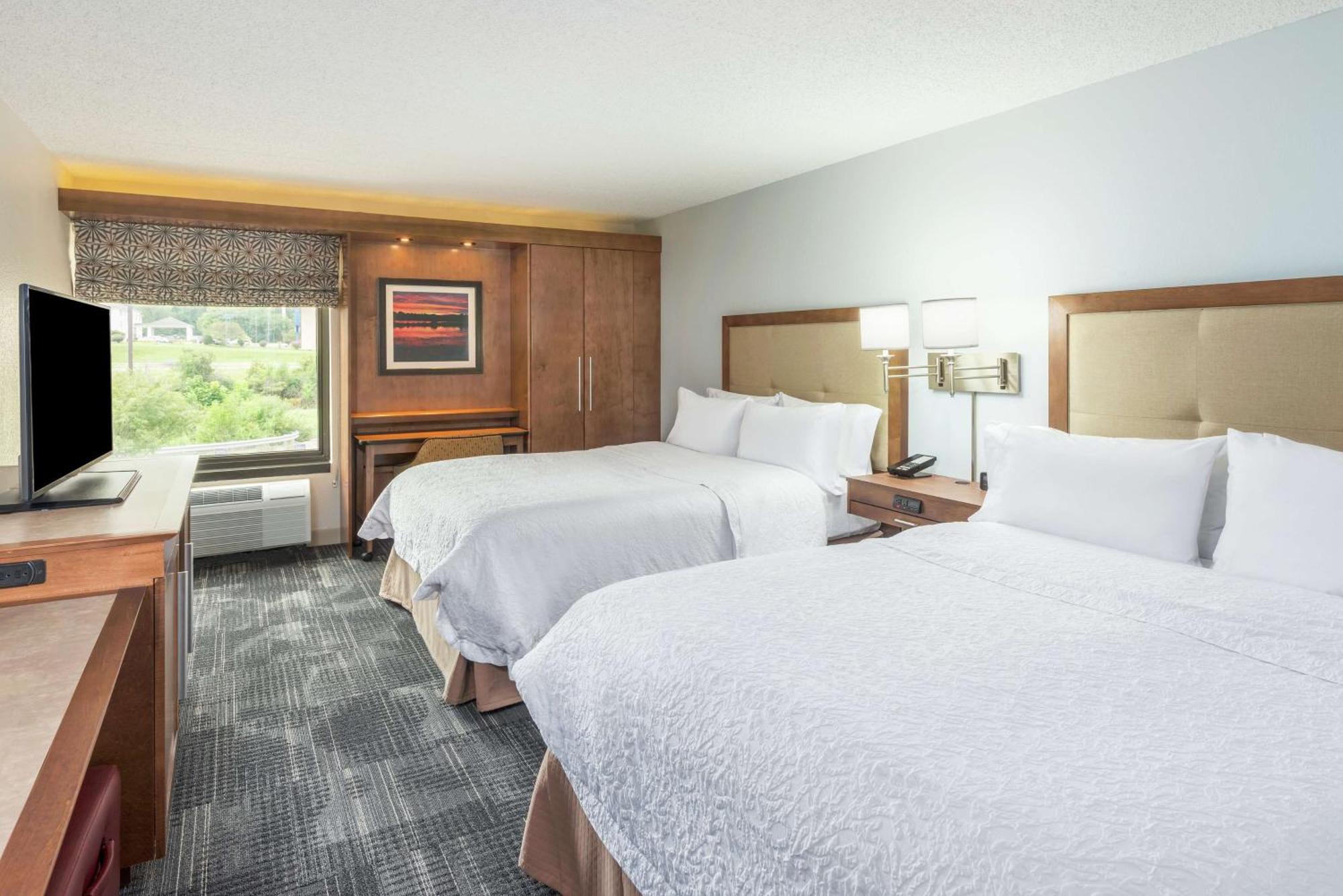 Room Two Queen Beds Non-Smoking