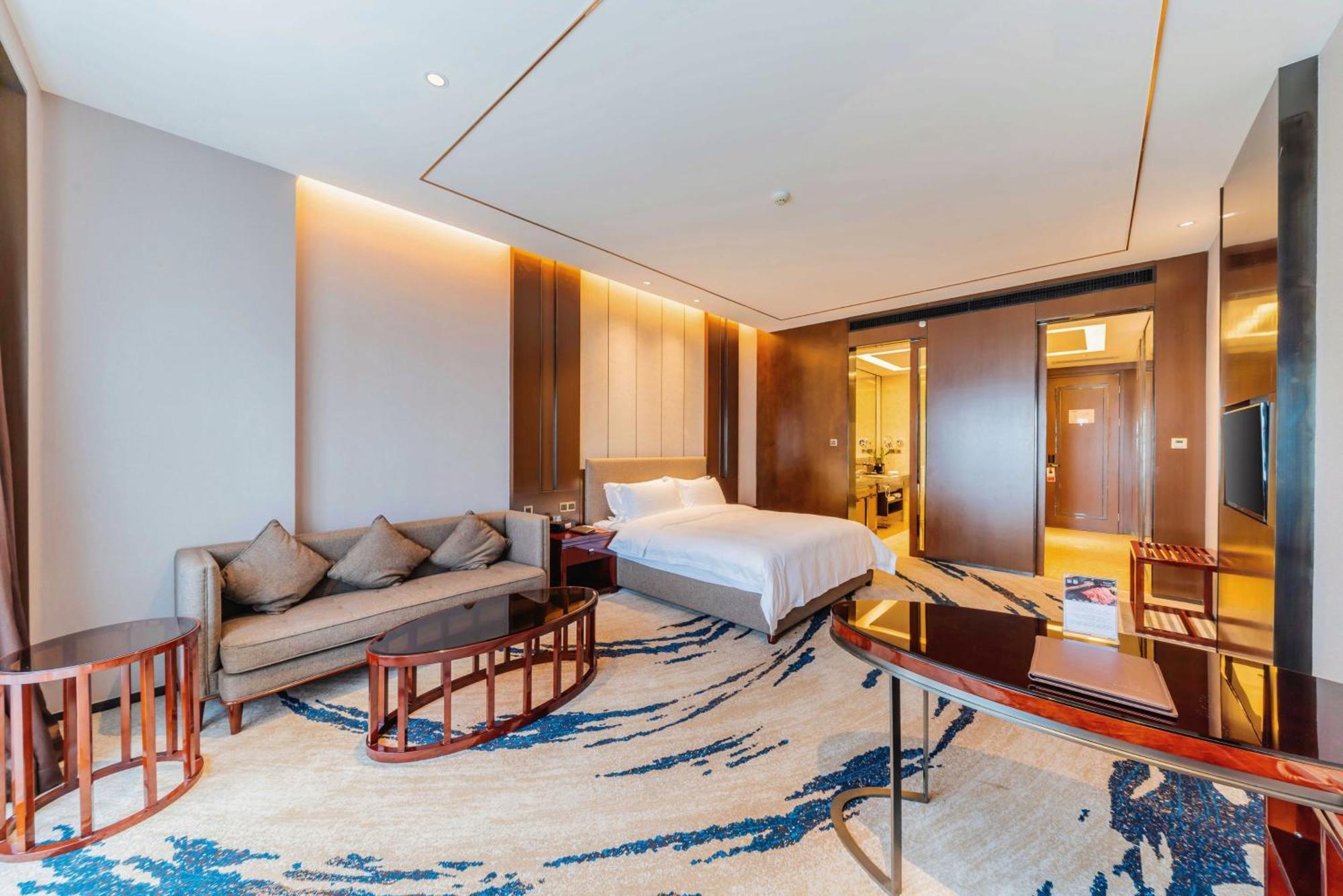 Exective King Room
