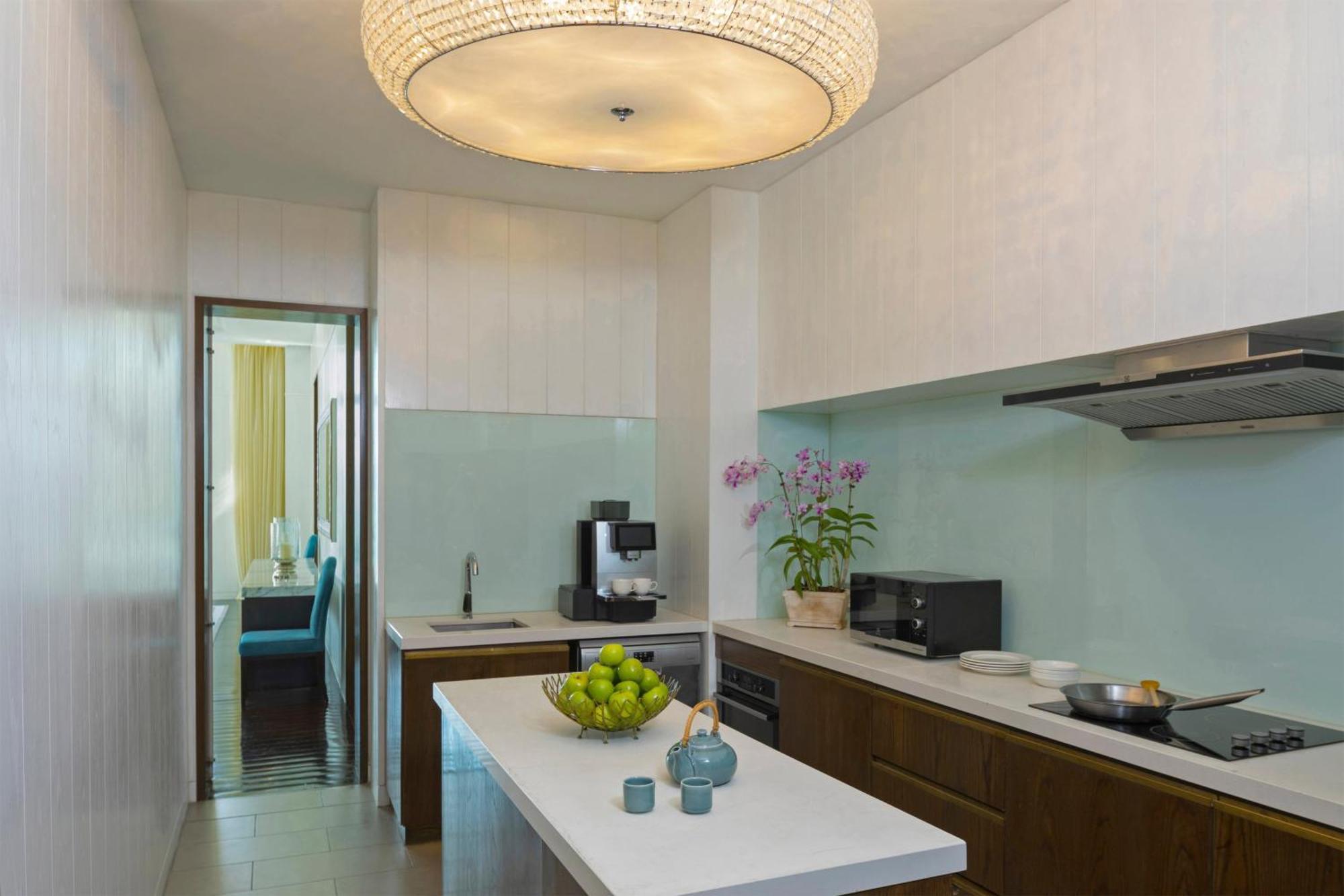 2 King Beds 1 Queen Bed, and 1 Twin Bed, Sea View, Sunset View, 4-Bedroom Villa,1558799056:JPEG