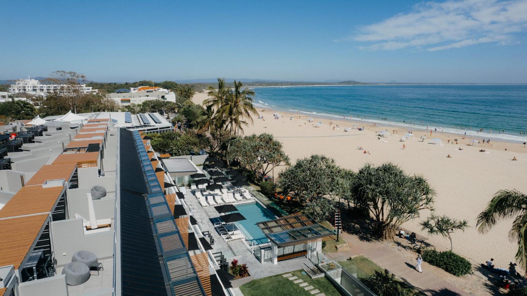 One Bedroom Beachfront Rooftop Terrace Apartment