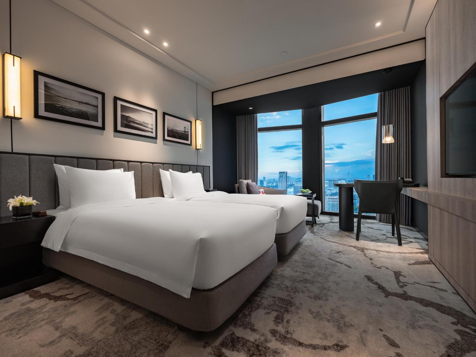 Standard Twin Room River View Bathtub