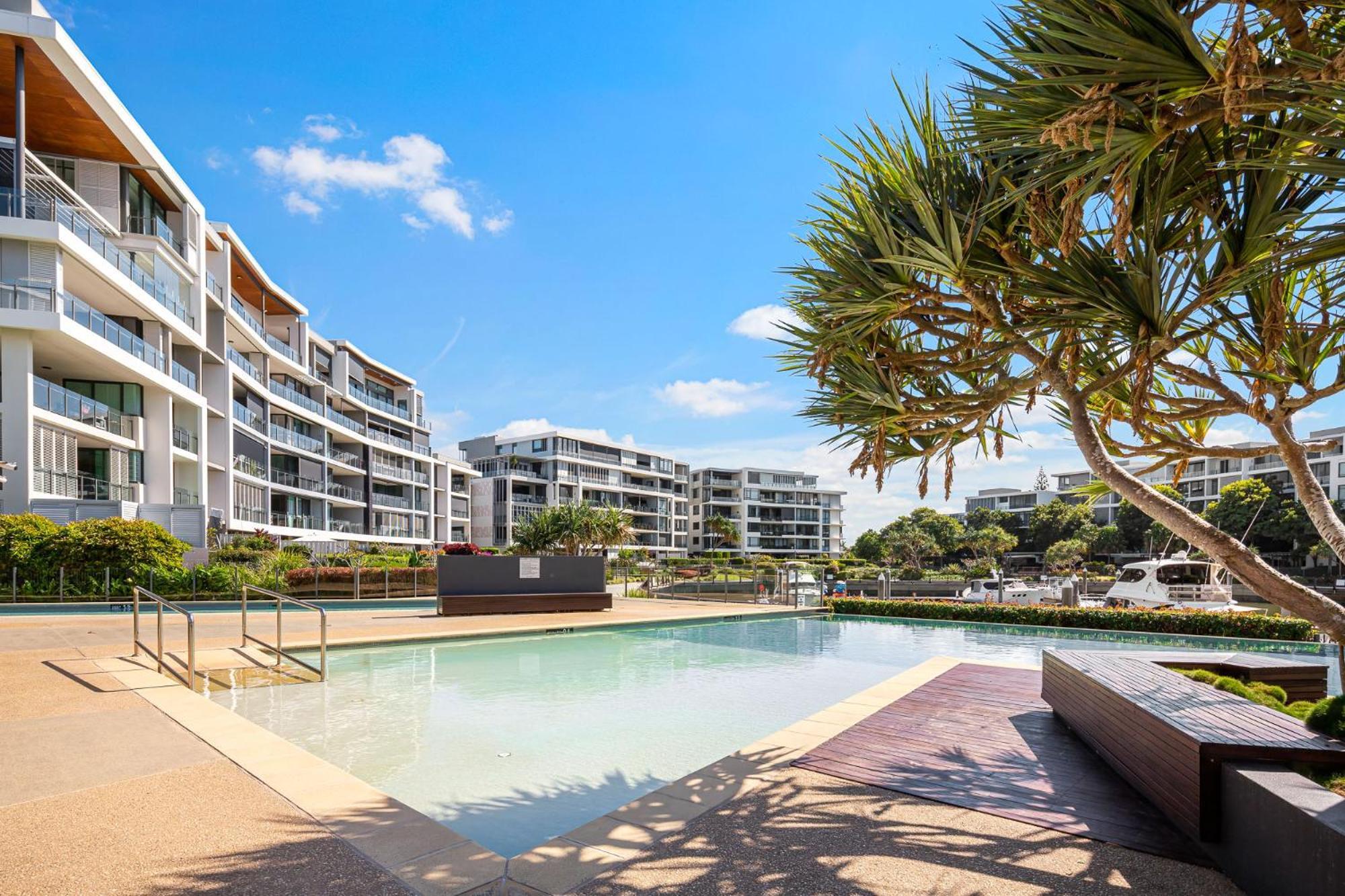 Two-Bedroom Apartment Water View