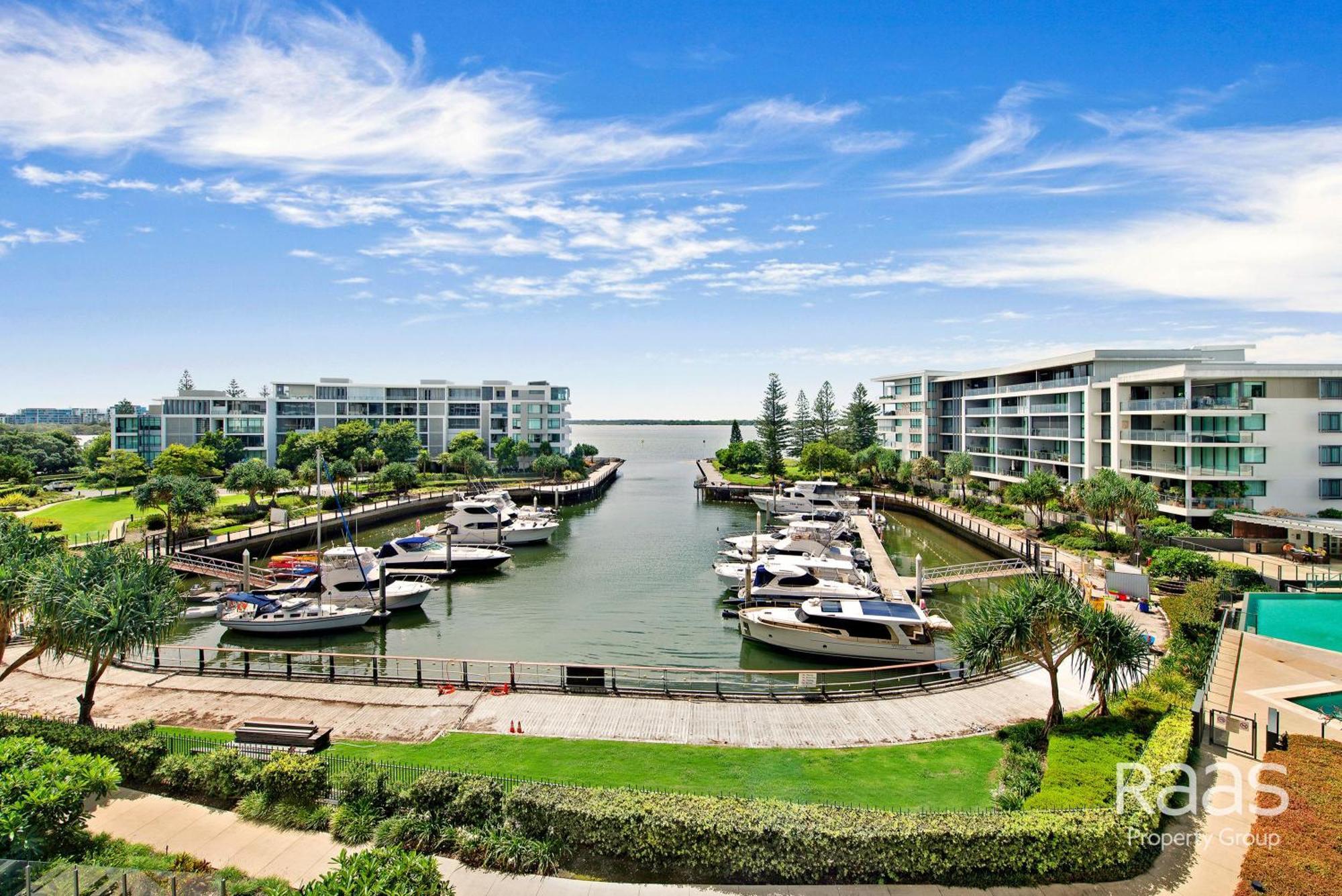Two-Bedroom Apartment Water View