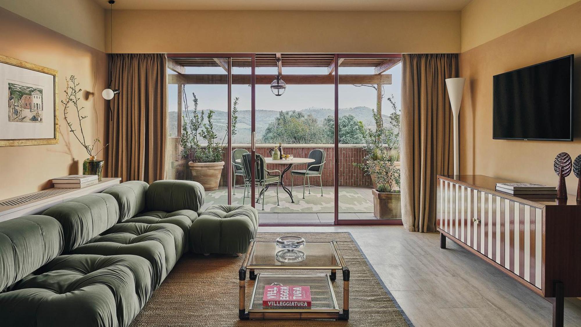 Etruria Suite