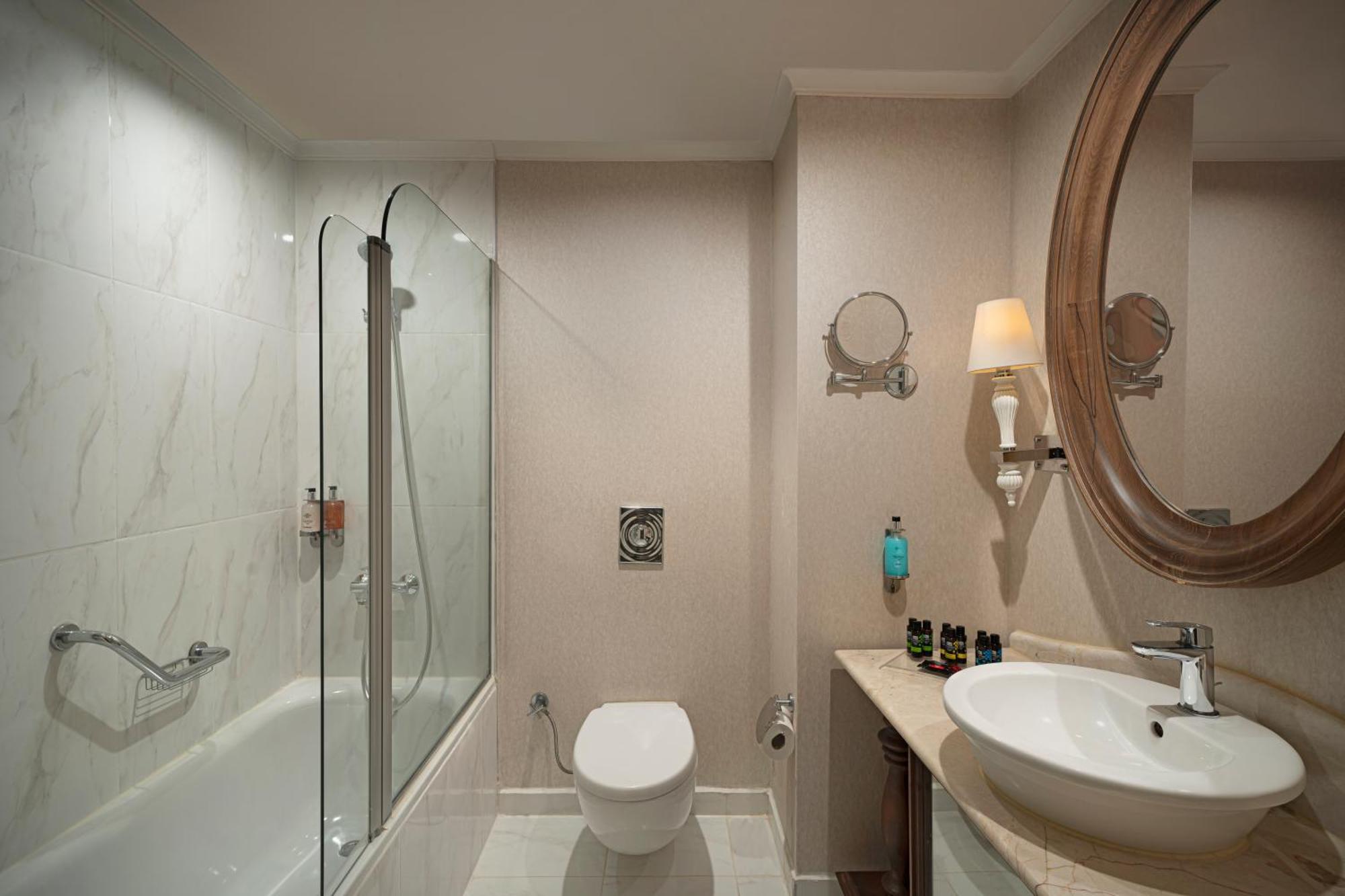 Basic Triple Room