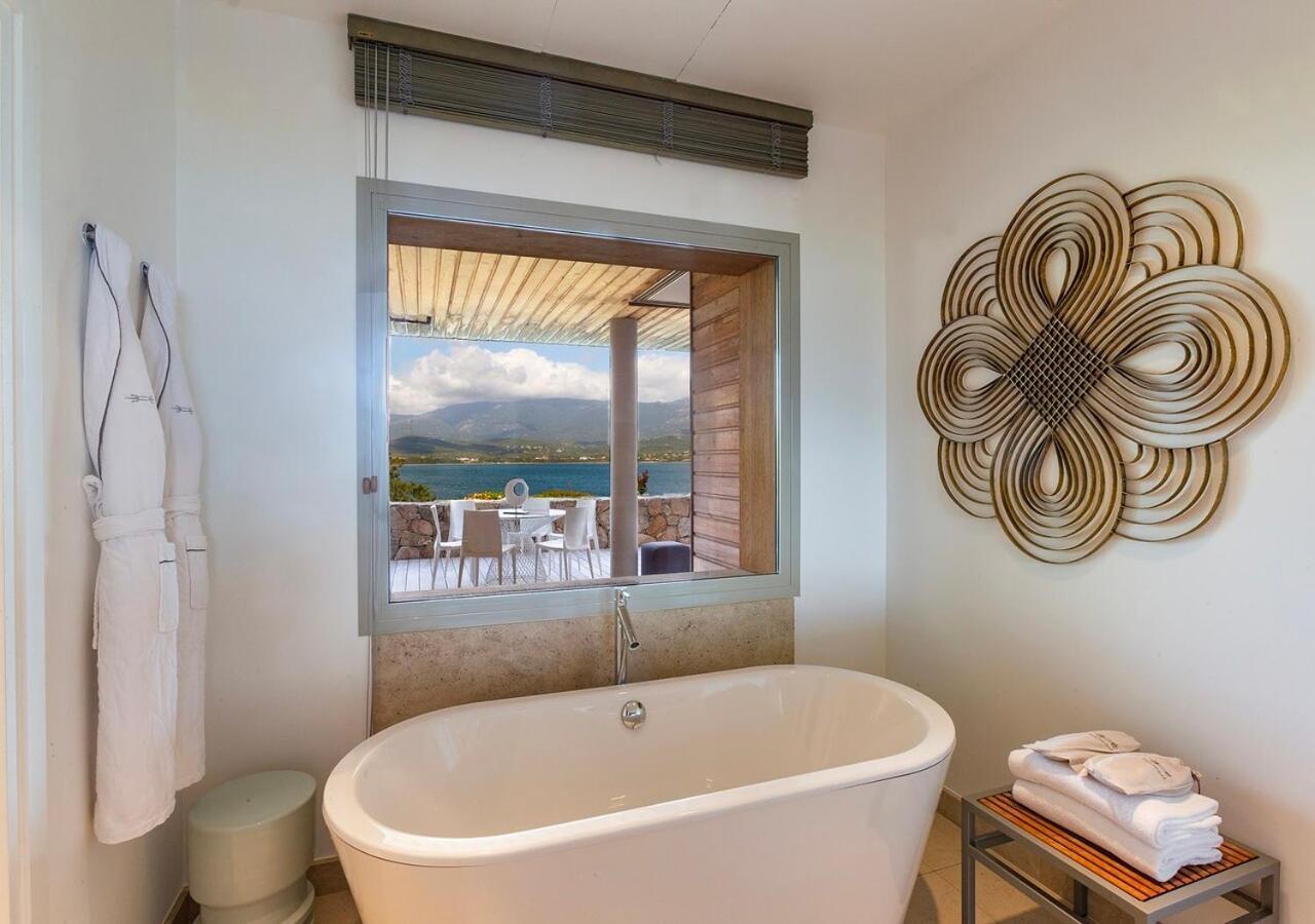 Four-Bedroom Villa Private Pool