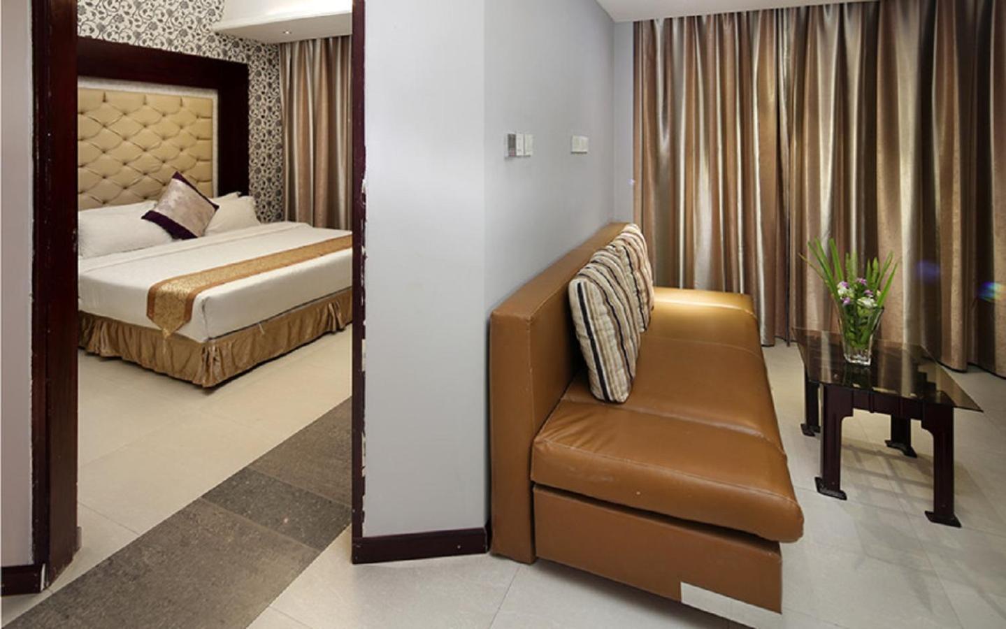 Executive Suite