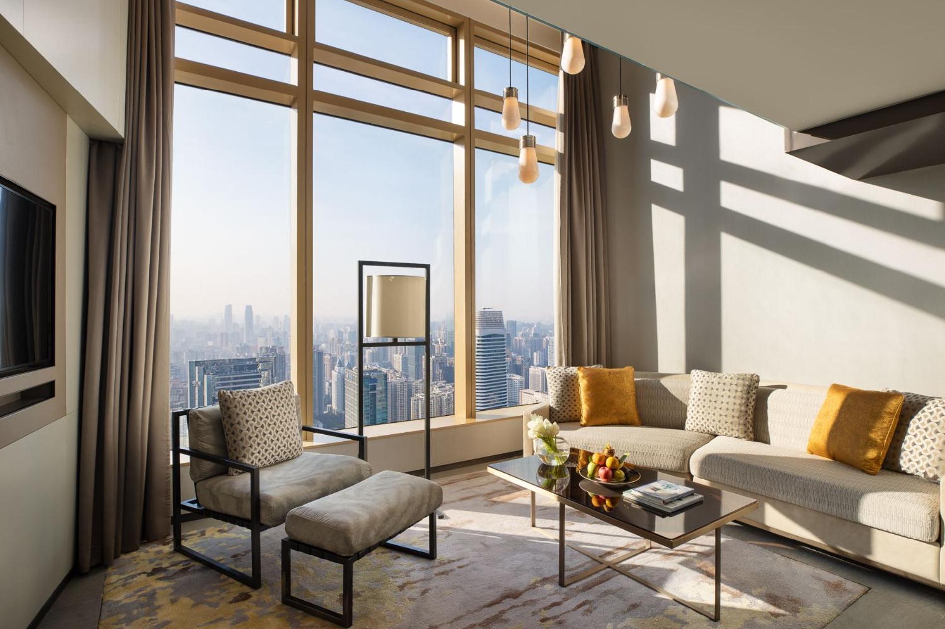 Signature Loft Suite Mini Bar