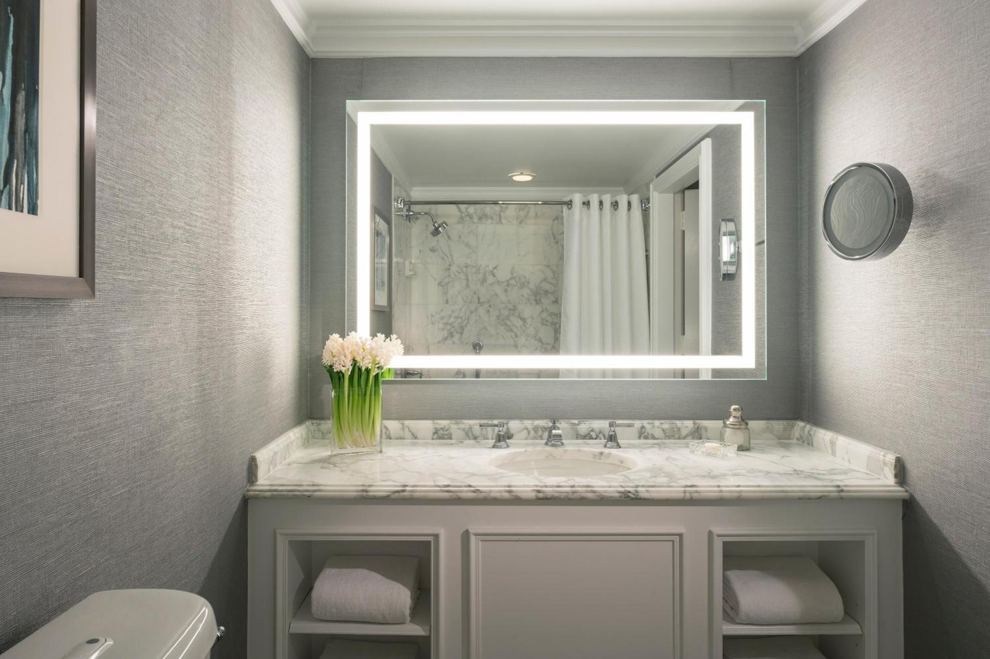 King Room Hearing Accessible
