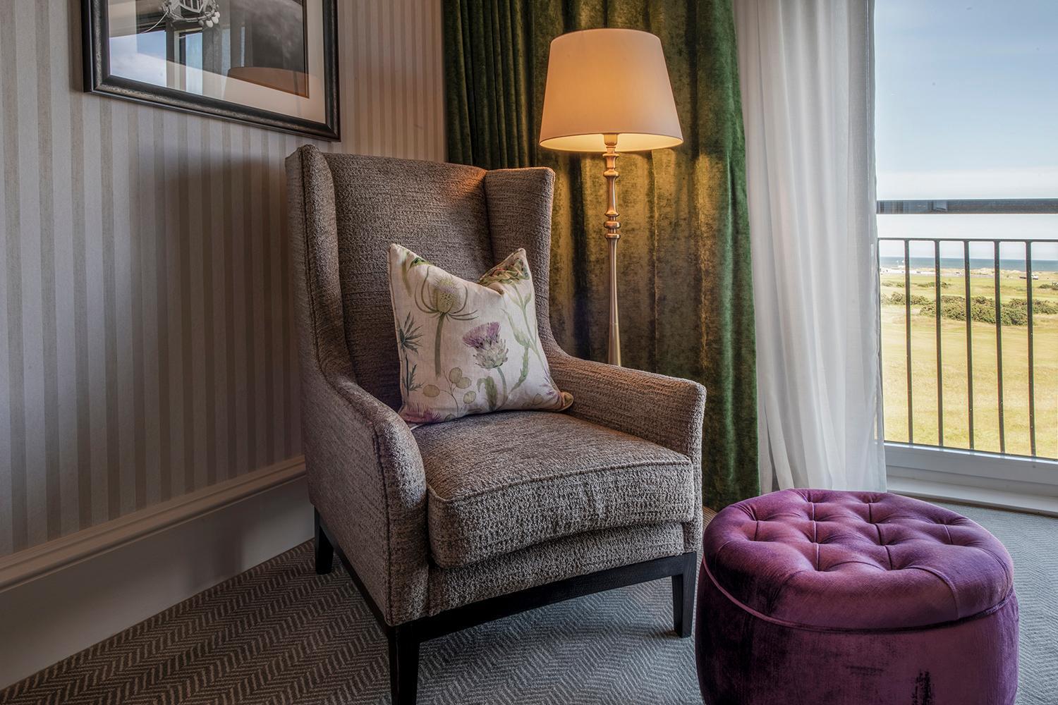 Superior King Room